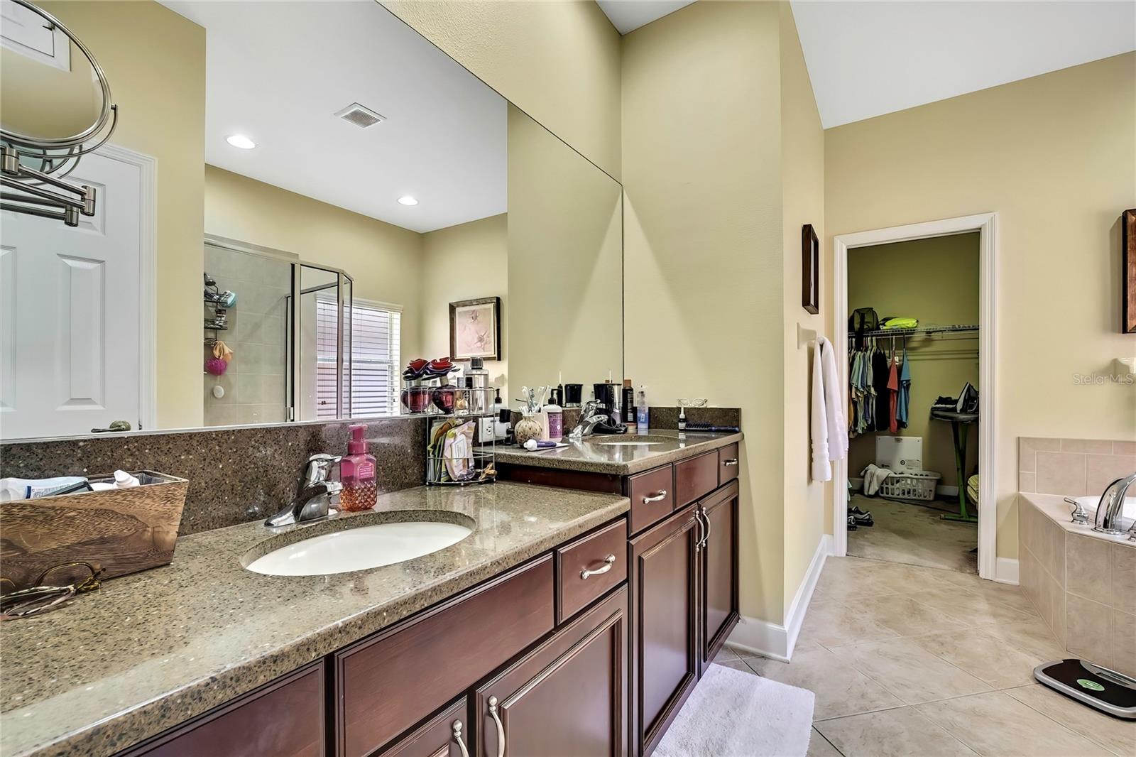 Image 18 of 40 For 11101 Ragsdale Court