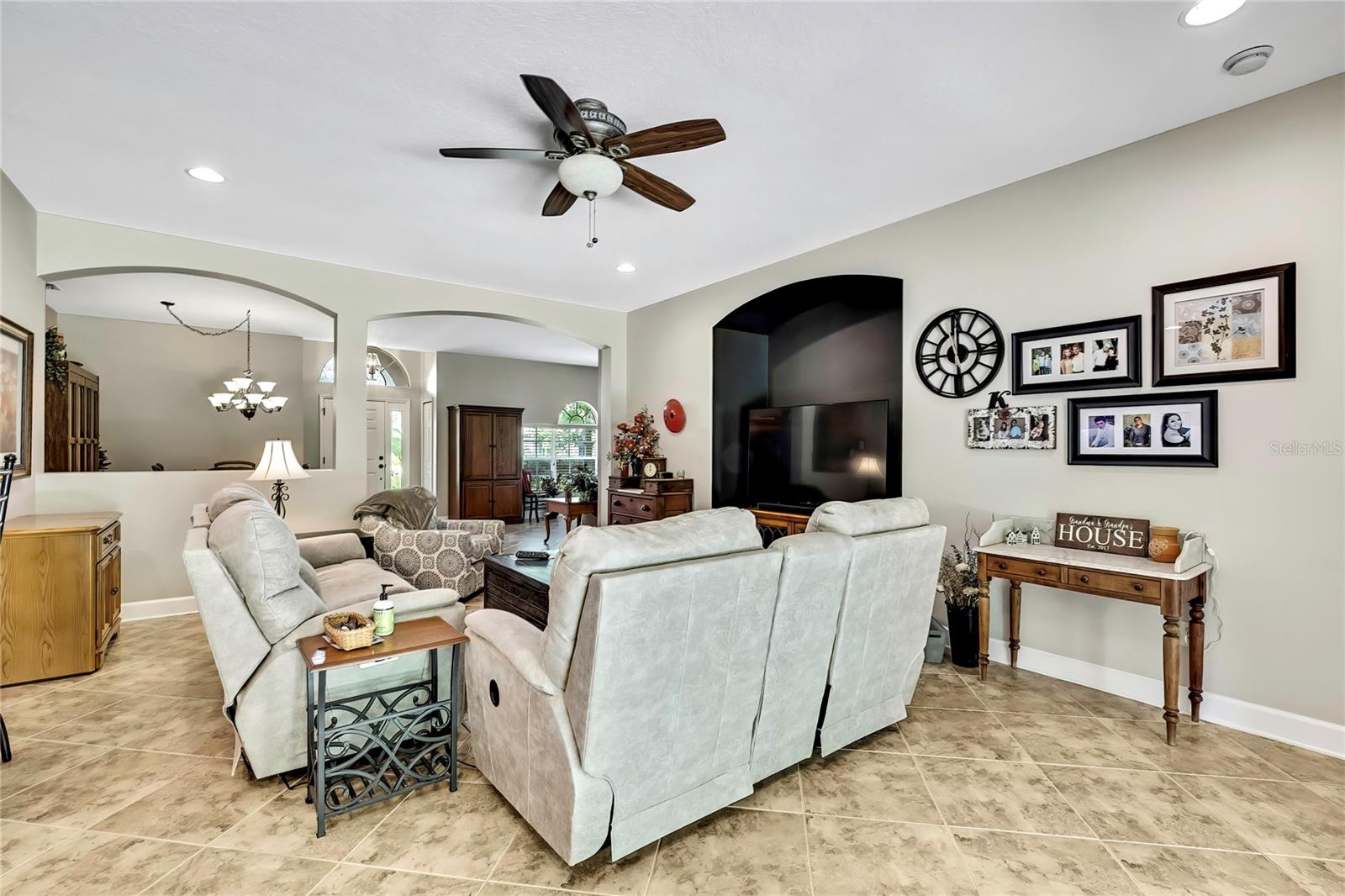 Image 9 of 40 For 11101 Ragsdale Court