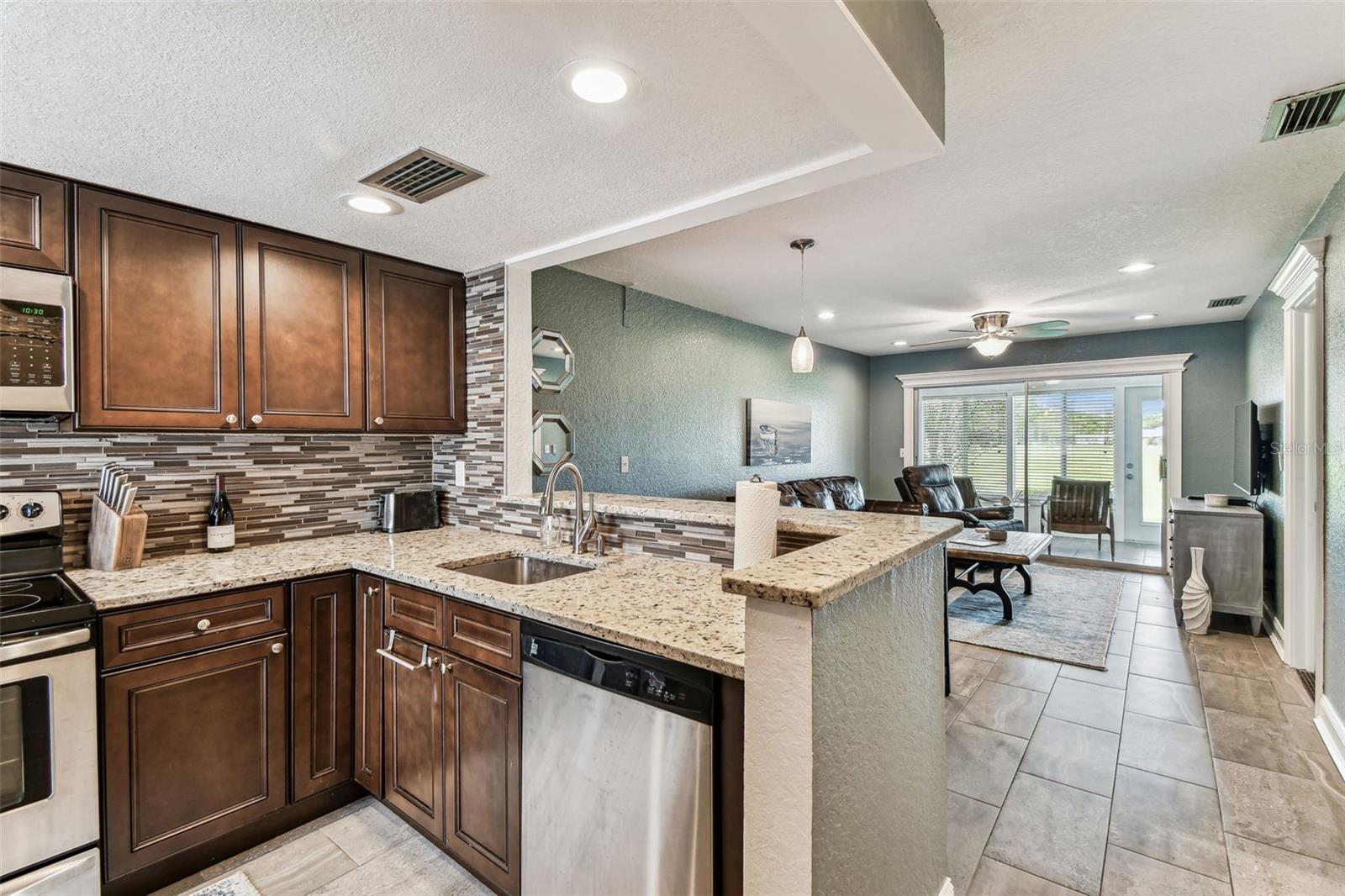 Image 14 of 37 For 3745 Teeside Drive 3745