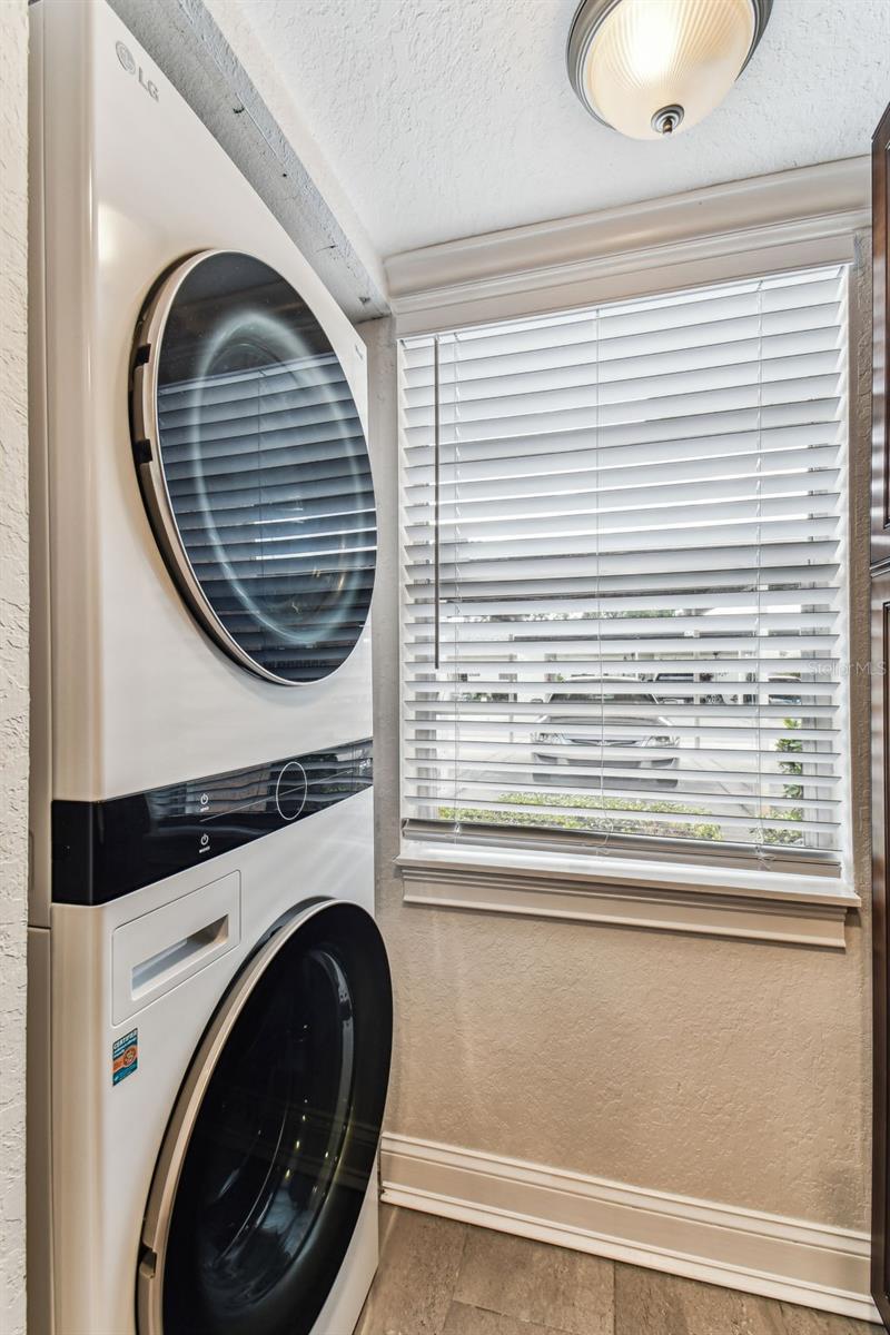 Image 16 of 37 For 3745 Teeside Drive 3745