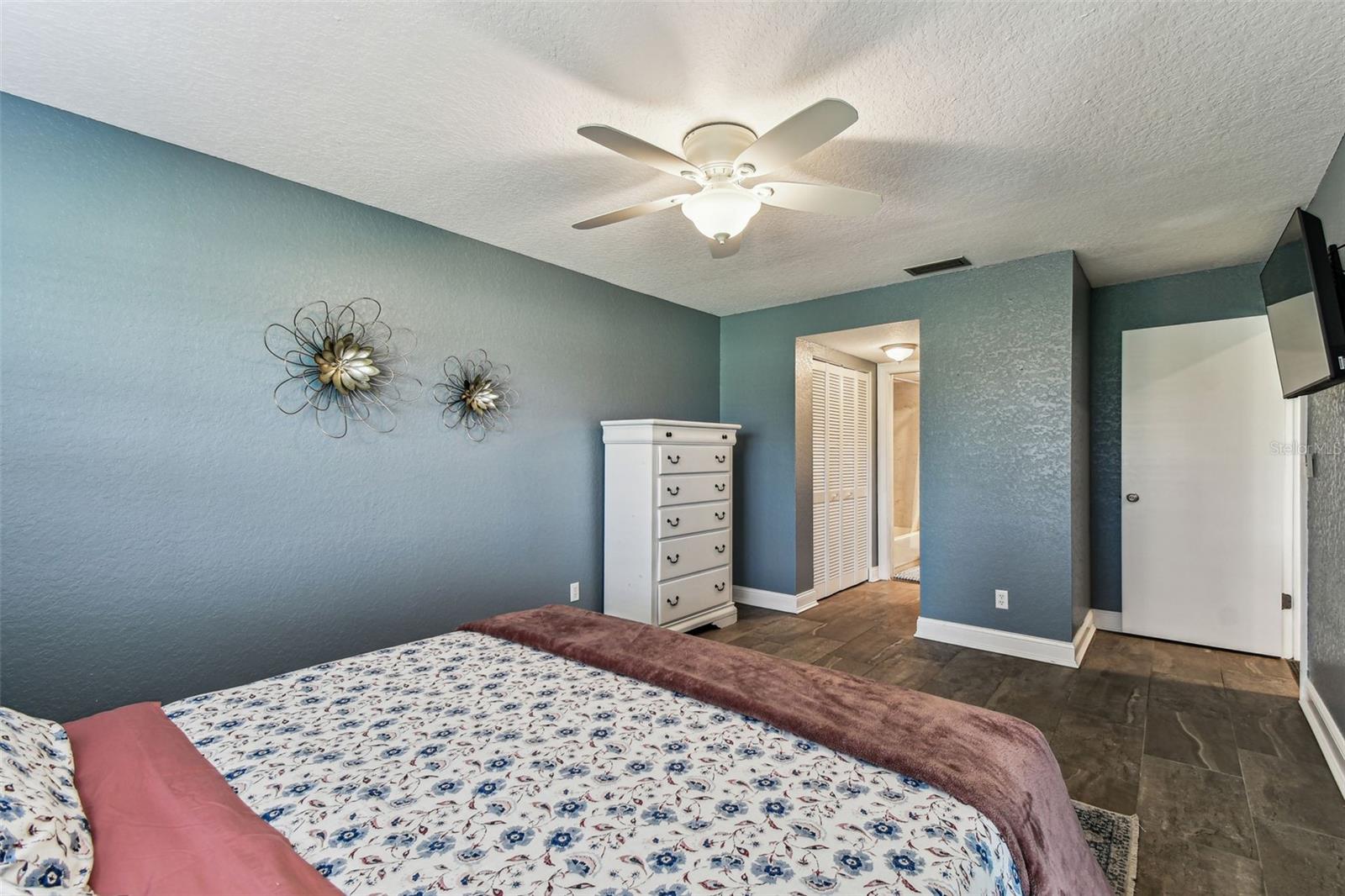 Image 17 of 37 For 3745 Teeside Drive 3745