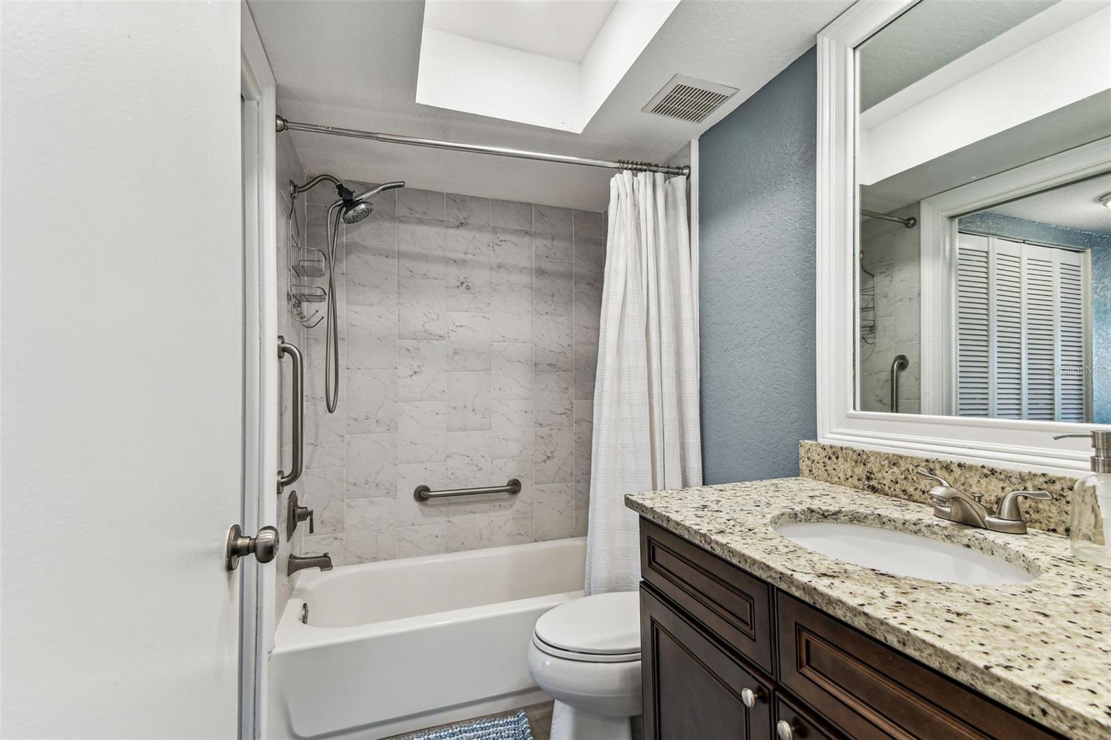 Image 19 of 37 For 3745 Teeside Drive 3745