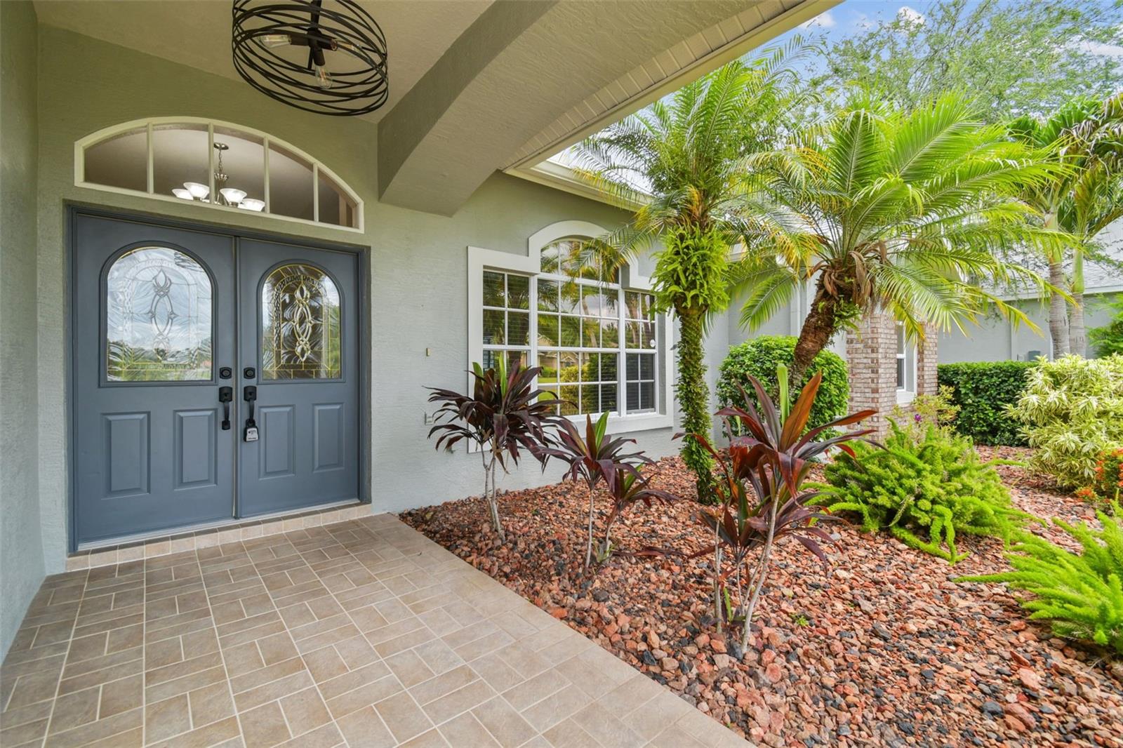 Image 3 of 35 For 2519 Shipston Avenue