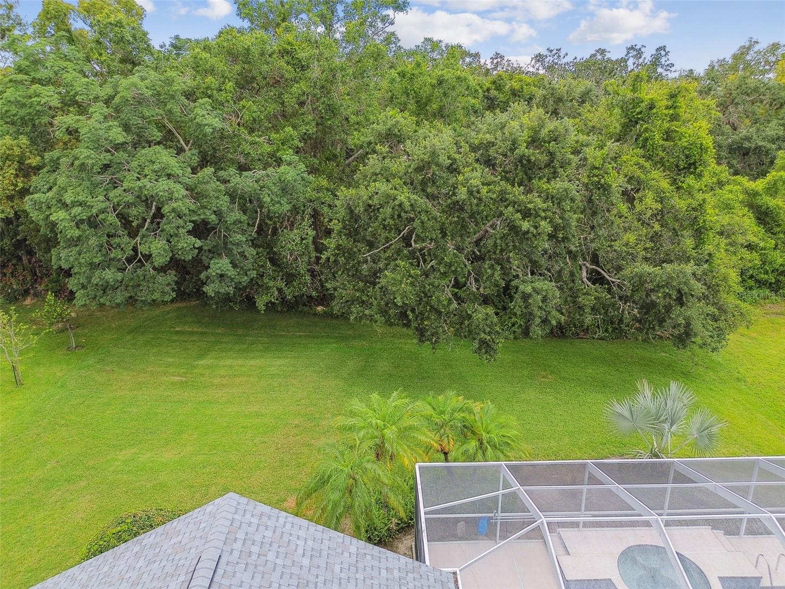Listing photo id 35 for 2519 Shipston Avenue