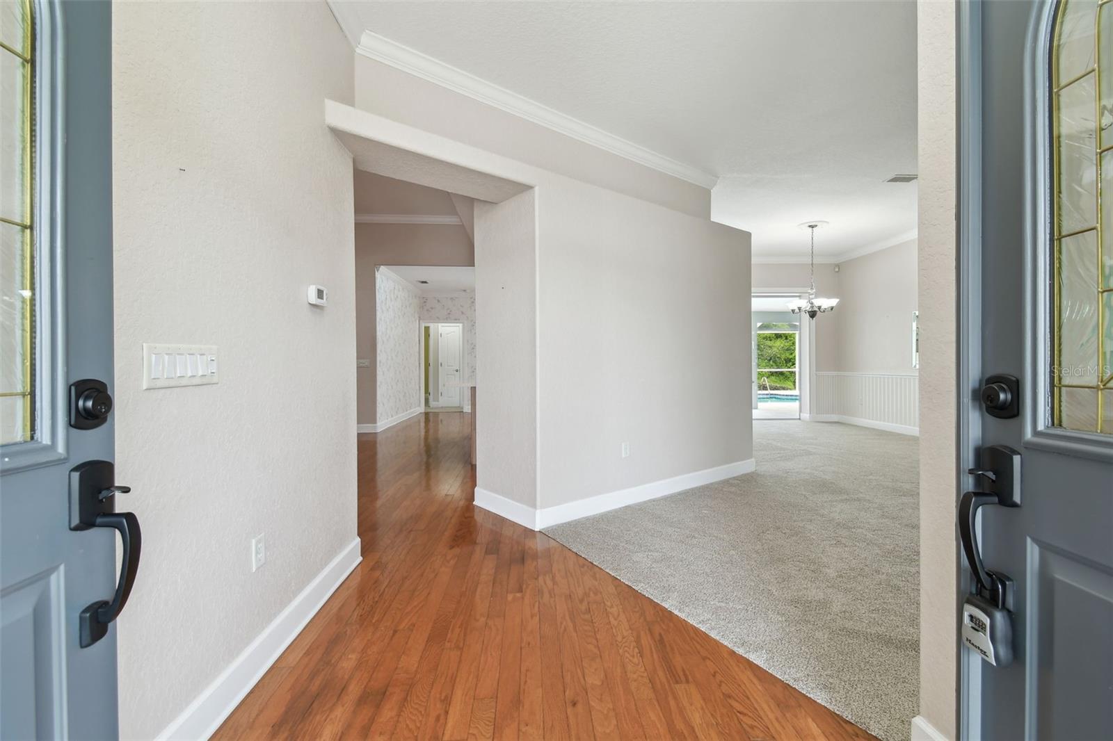 Image 4 of 35 For 2519 Shipston Avenue