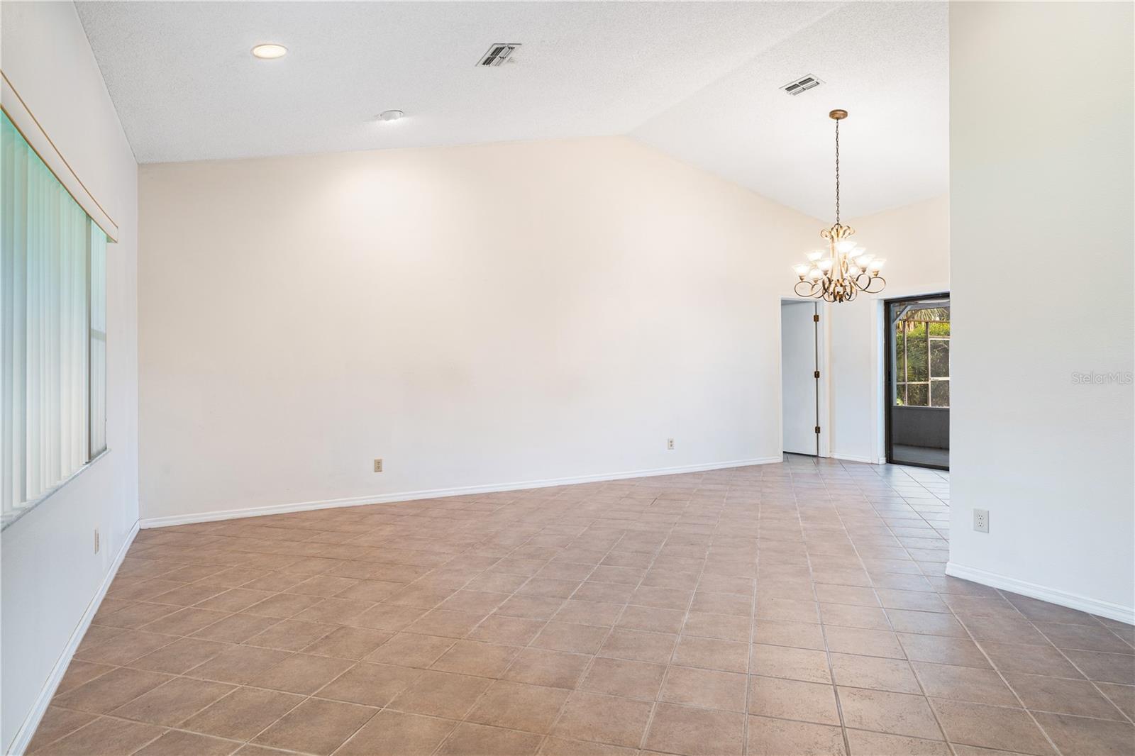 Image 20 of 48 For 8522 Cranes Roost Drive
