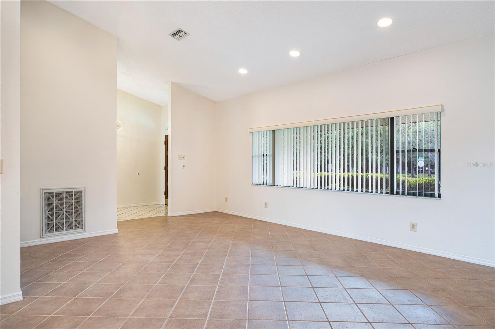 Image 21 of 48 For 8522 Cranes Roost Drive