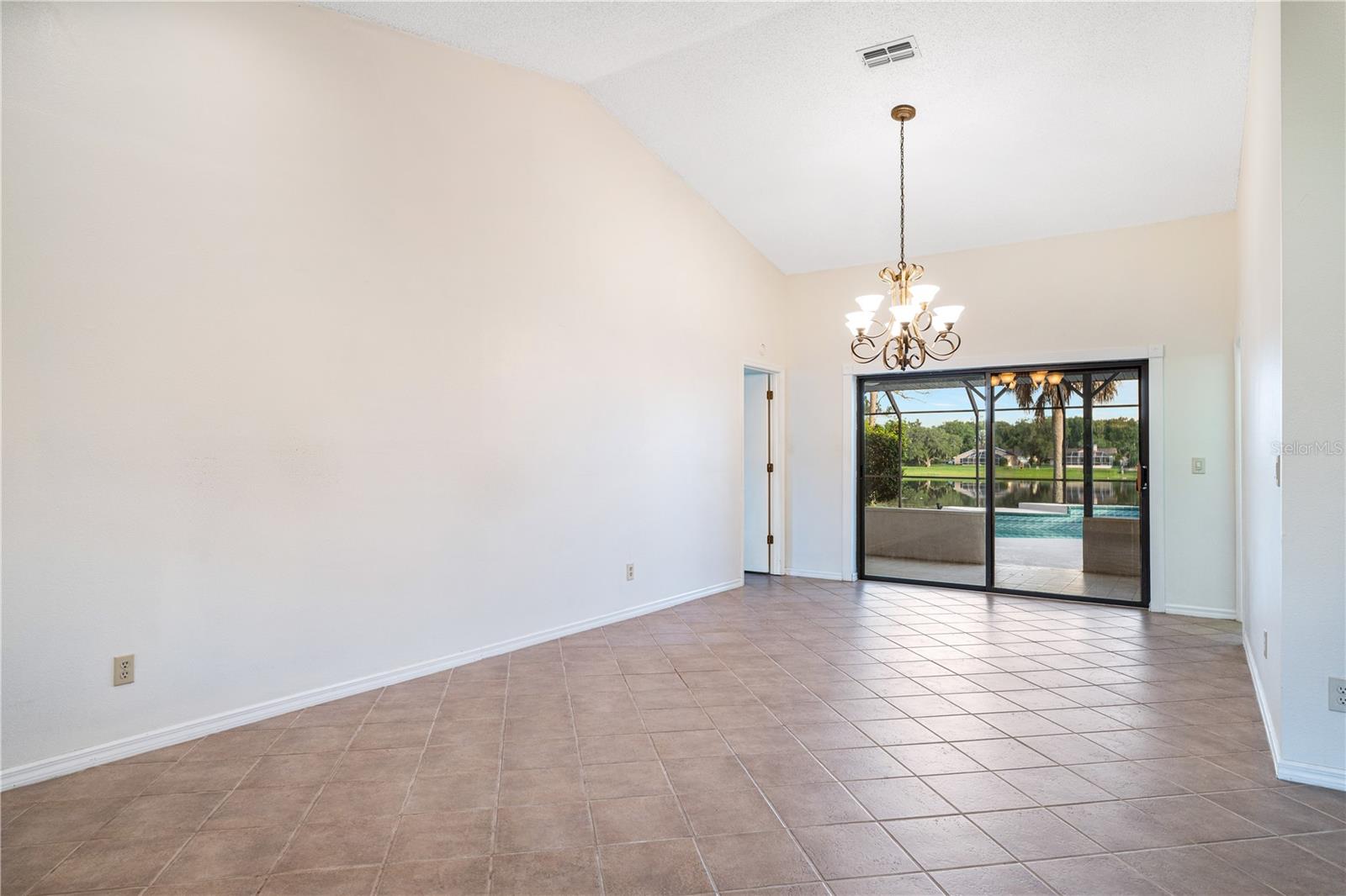 Image 22 of 48 For 8522 Cranes Roost Drive
