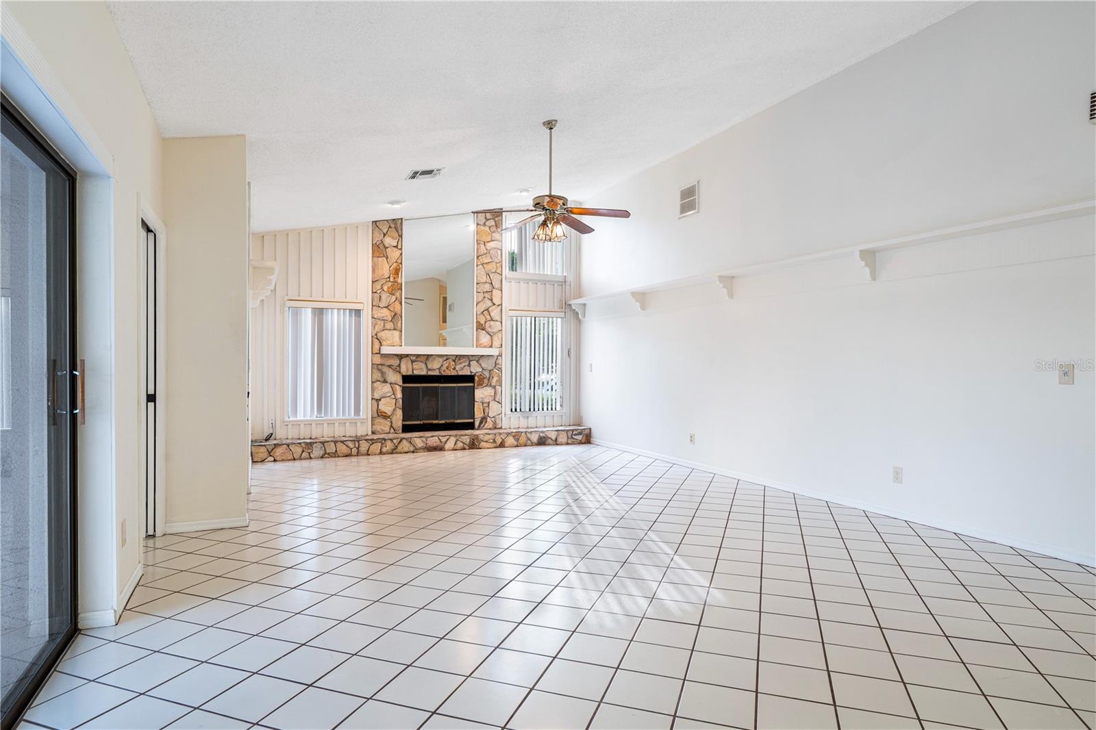 Image 34 of 48 For 8522 Cranes Roost Drive