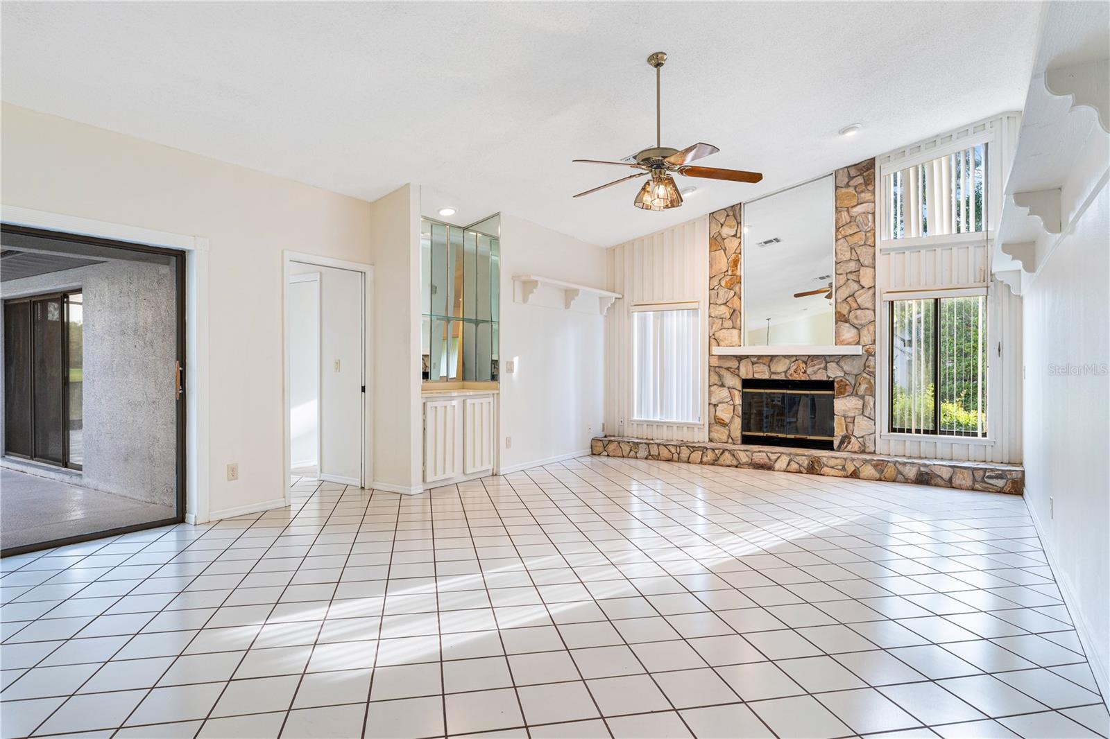 Image 35 of 48 For 8522 Cranes Roost Drive