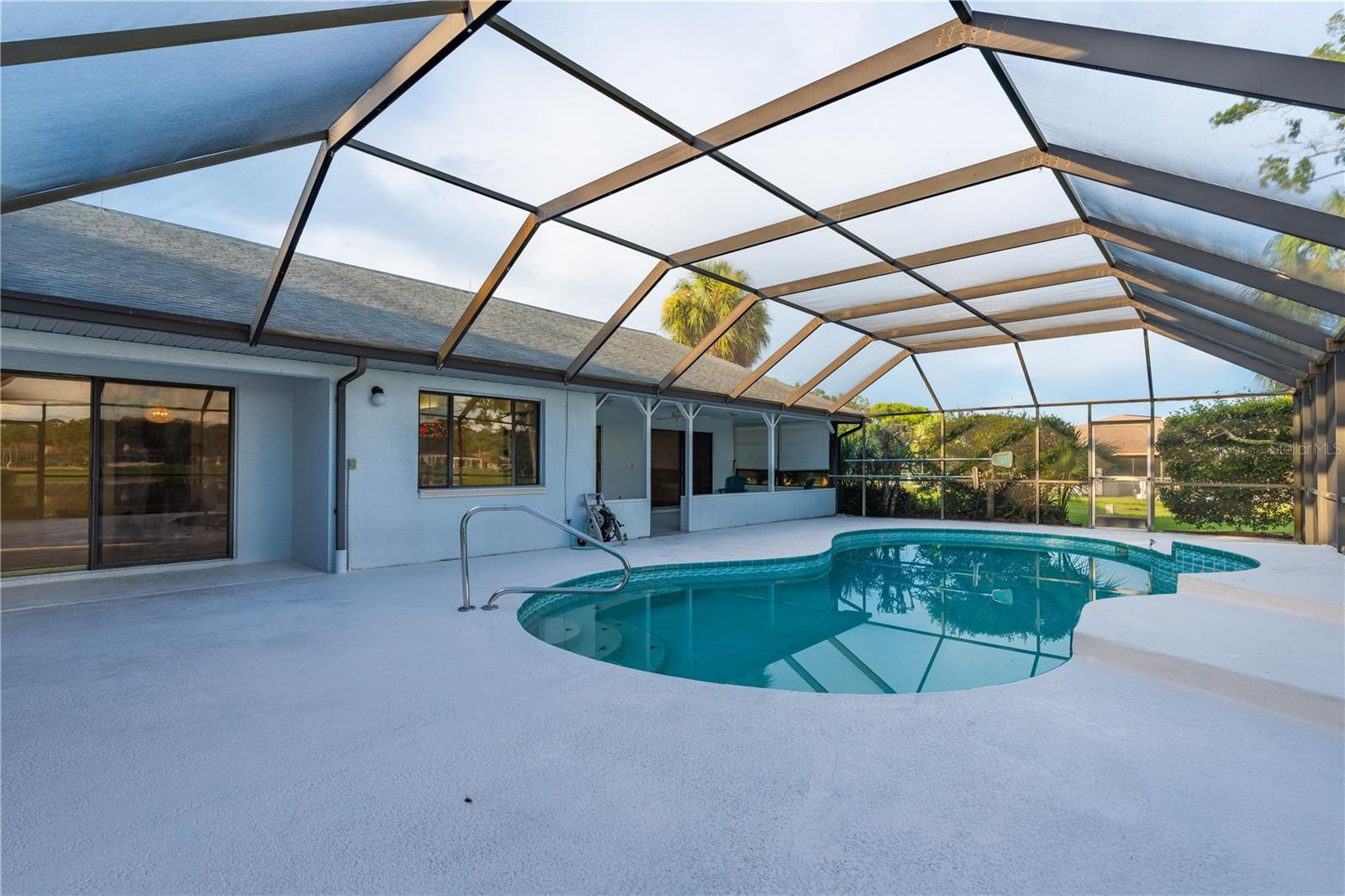 Image 38 of 48 For 8522 Cranes Roost Drive