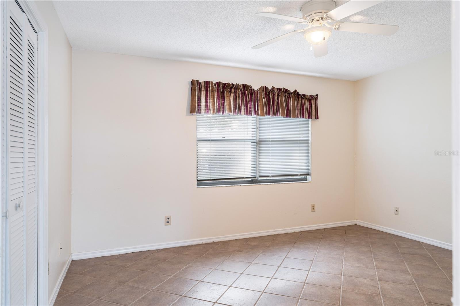 Image 42 of 48 For 8522 Cranes Roost Drive