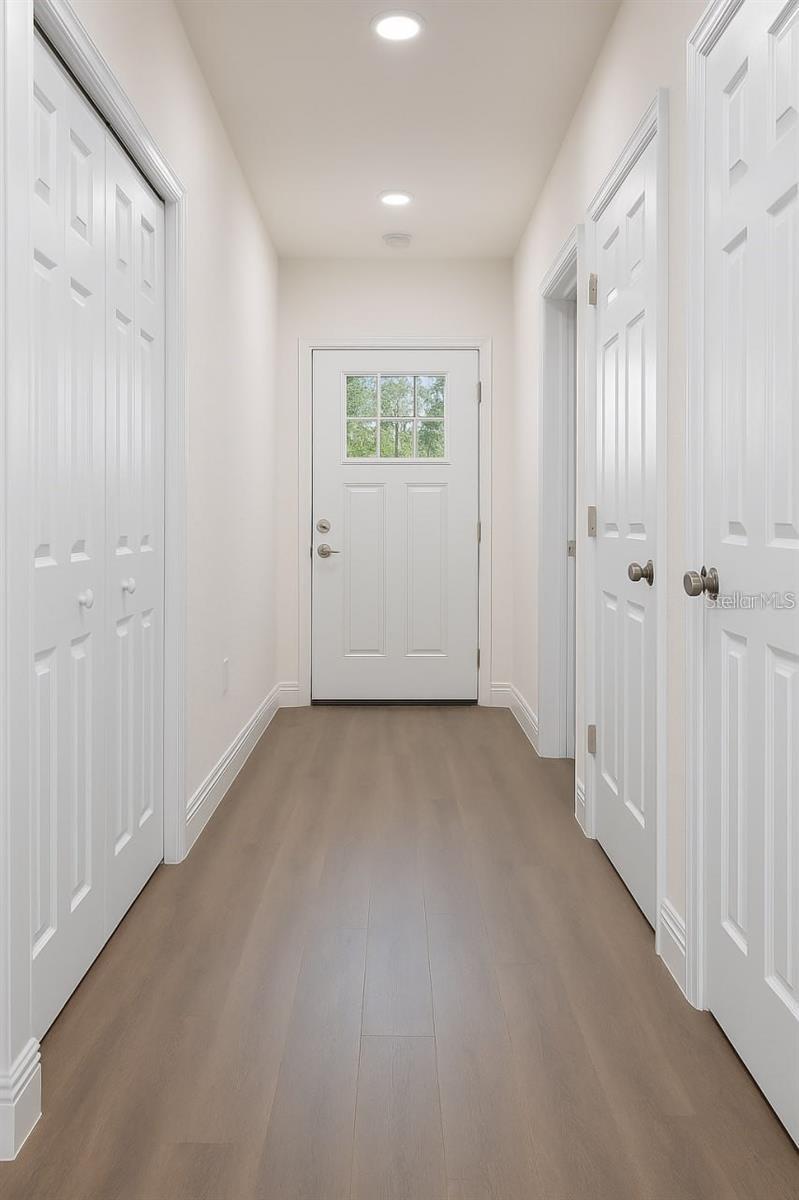 Image 5 of 13 For 9002 Glenarm Way