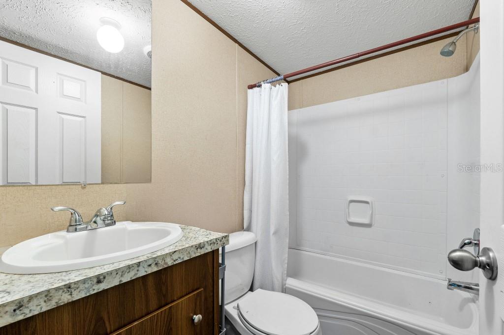 Image 16 of 32 For 14300 Beverly Drive