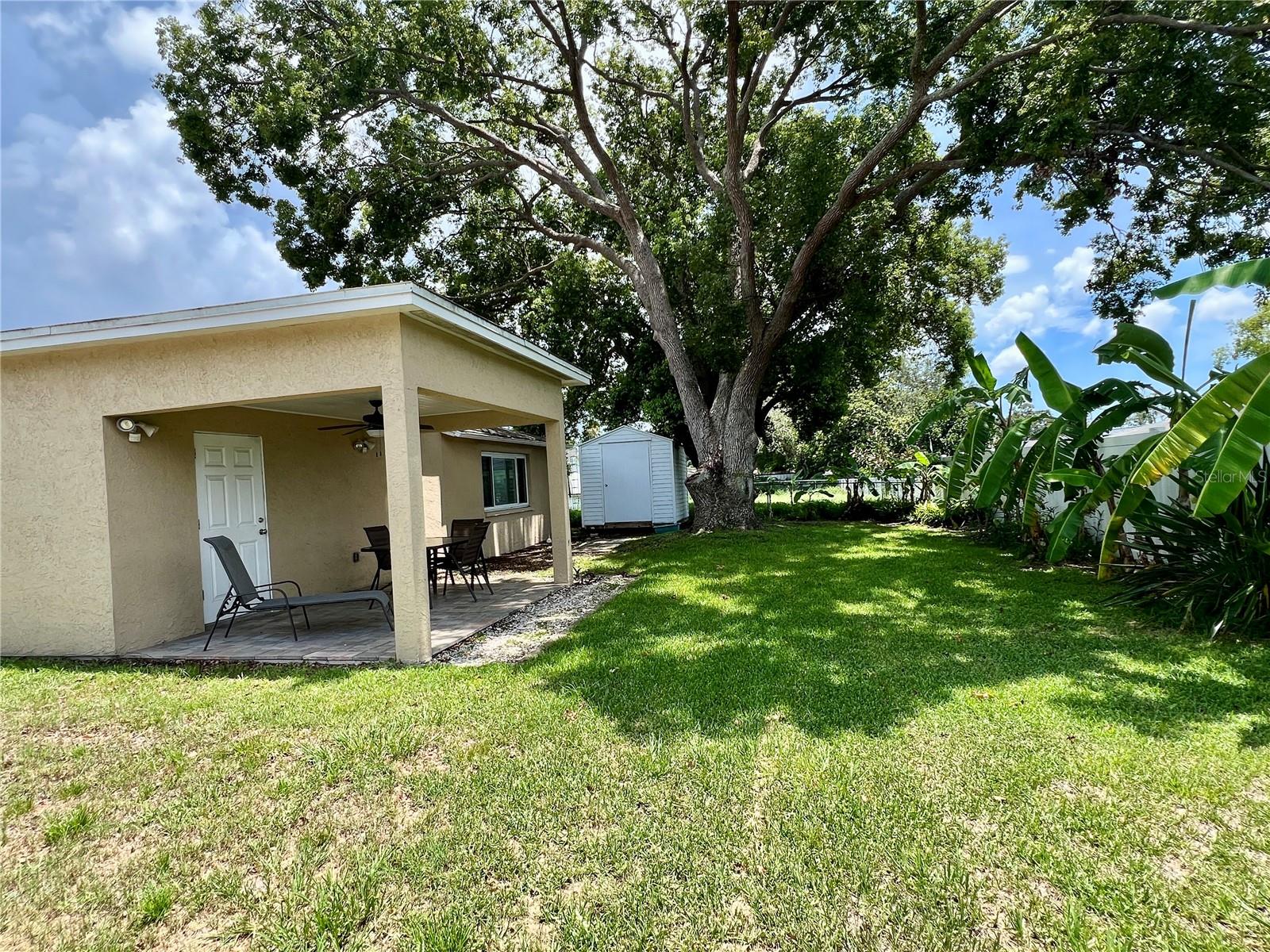 Image 36 of 37 For 3447 Paloma Dr