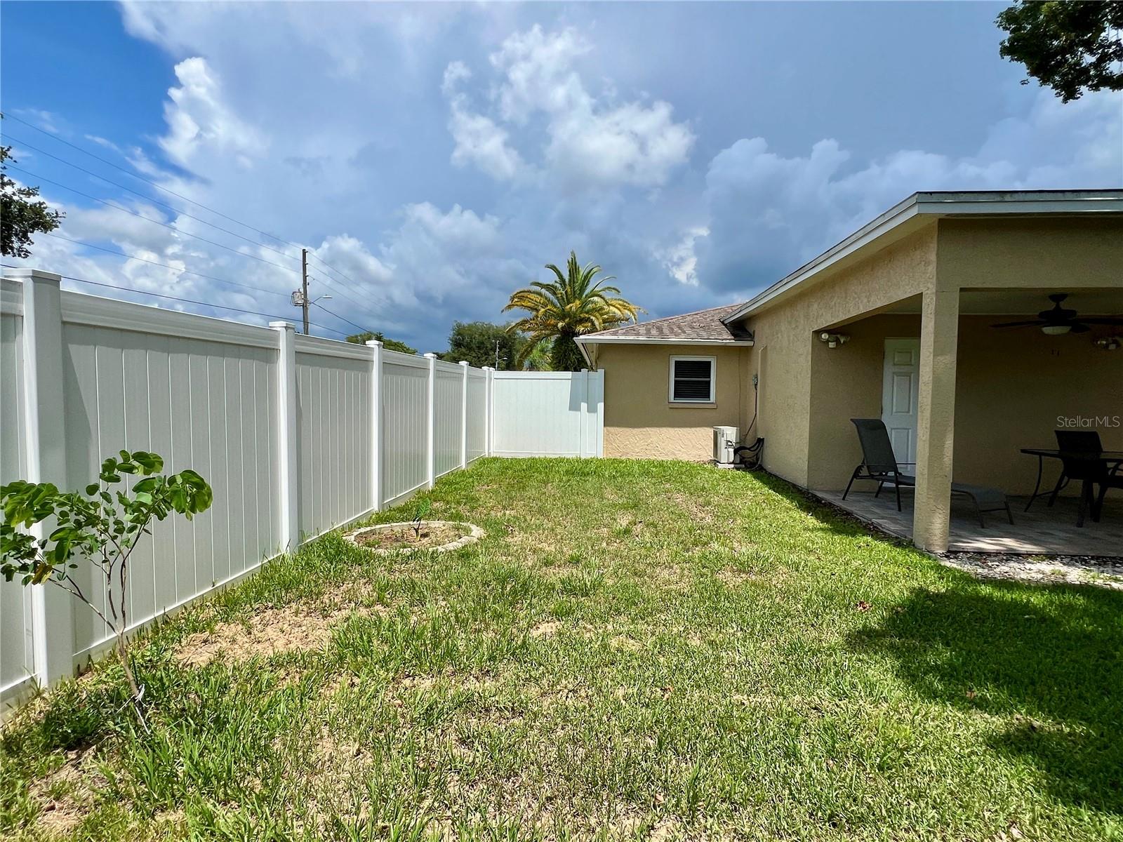 Image 37 of 37 For 3447 Paloma Dr