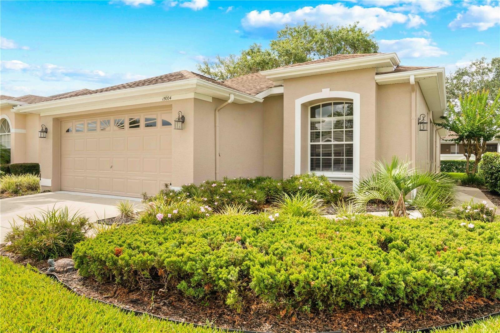 Listing photo id 43 for 15004 Middle Fairway Drive