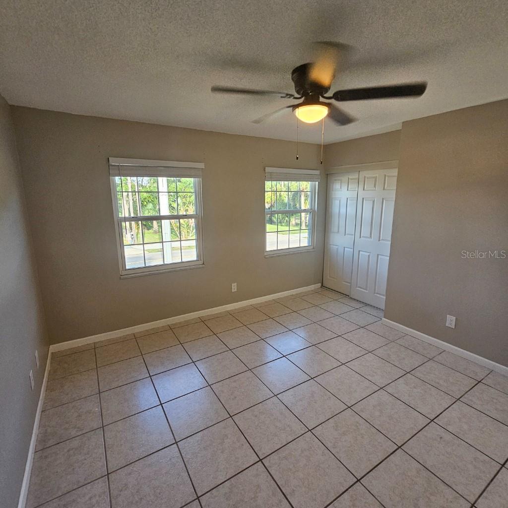 Image 22 of 25 For 2200 Palmetto Avenue E050