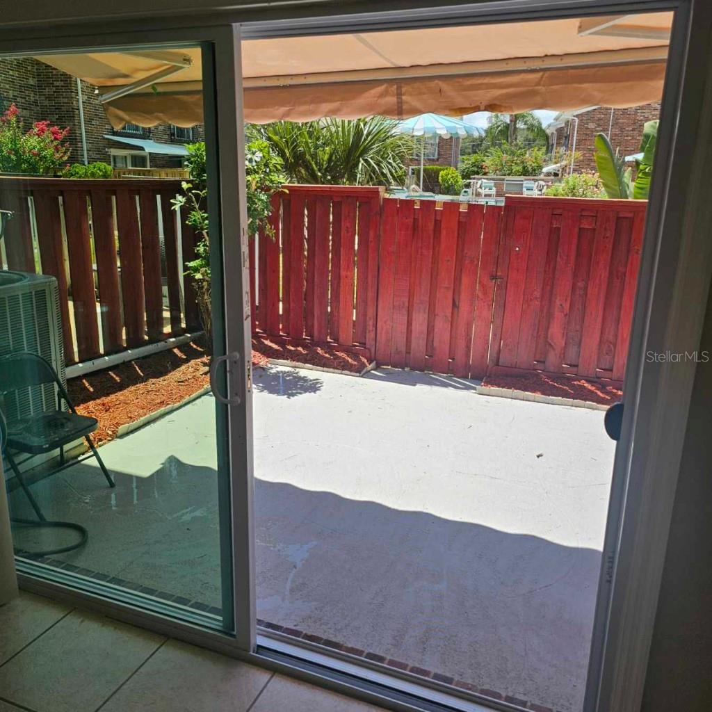 Image 5 of 25 For 2200 Palmetto Avenue E050