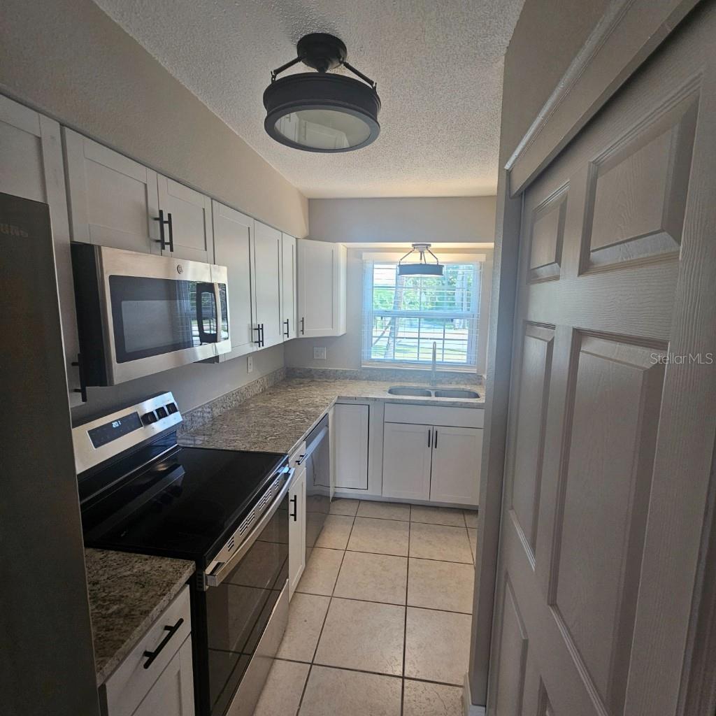 Image 9 of 25 For 2200 Palmetto Avenue E050