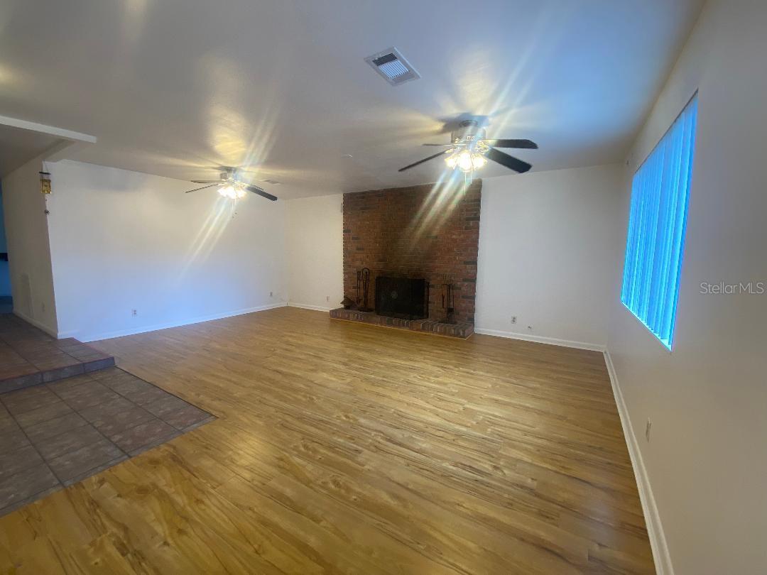 Image 23 of 46 For 3530 Beechwood Terrace N