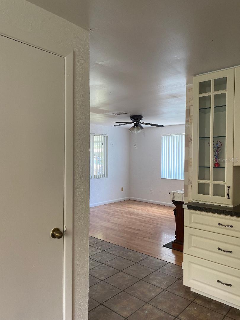 Image 34 of 46 For 3530 Beechwood Terrace N