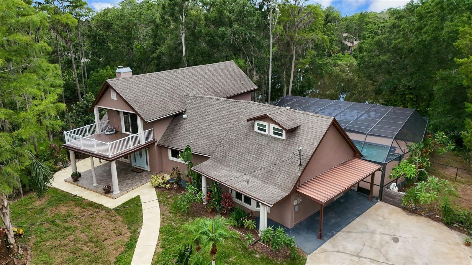 Listing photo id 63 for 2202 Amity Court