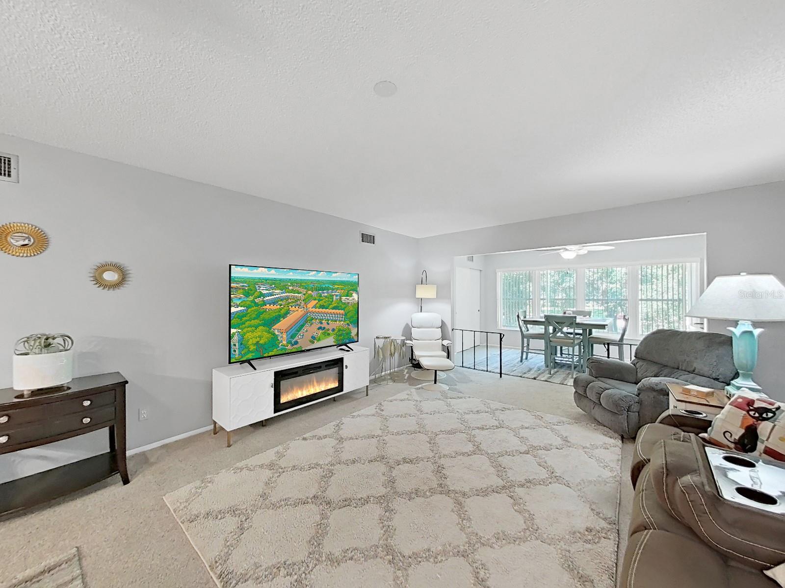 Image 18 of 70 For 2261 Swedish Drive 37