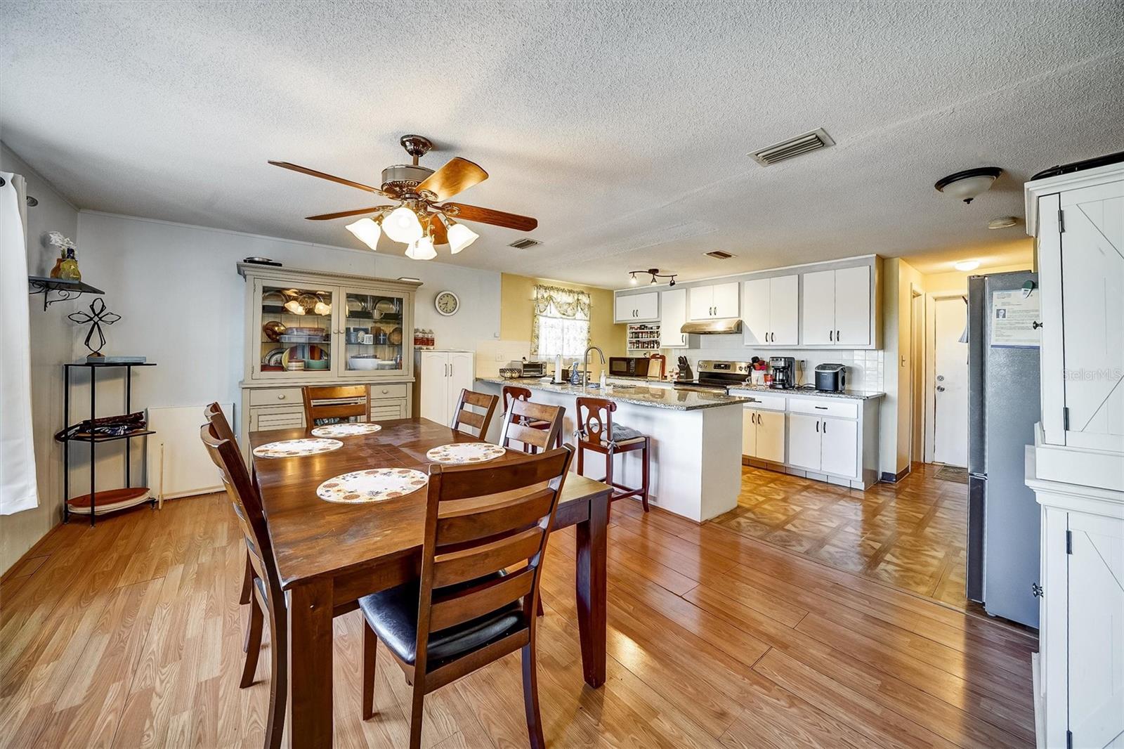 Image 12 of 17 For 7118 Cherry Laurel Drive