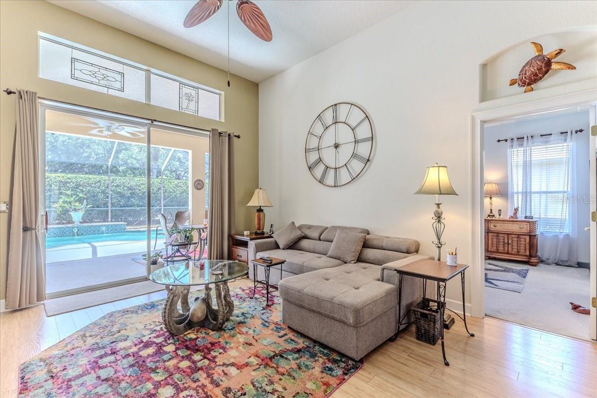 Image 33 of 53 For 9406 Burnam Drive