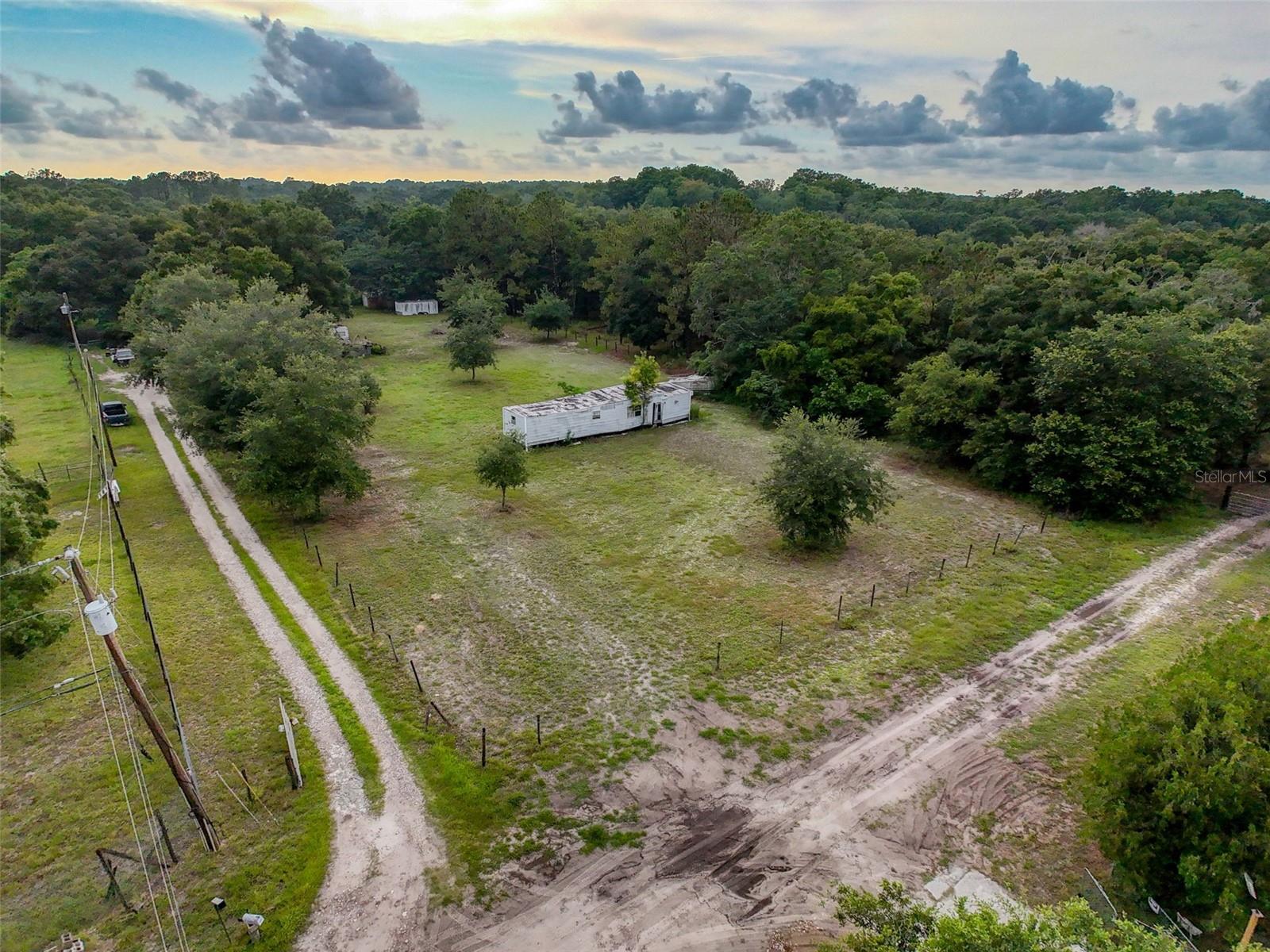 Image 11 of 22 For 12445 Hamlin Road
