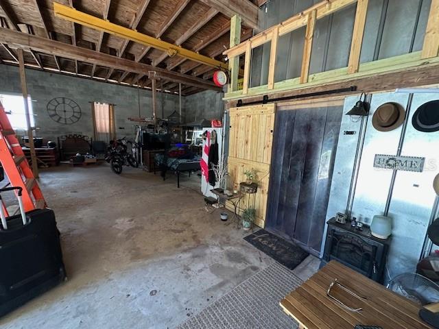 Listing photo id 20 for 765 Rhyme Point