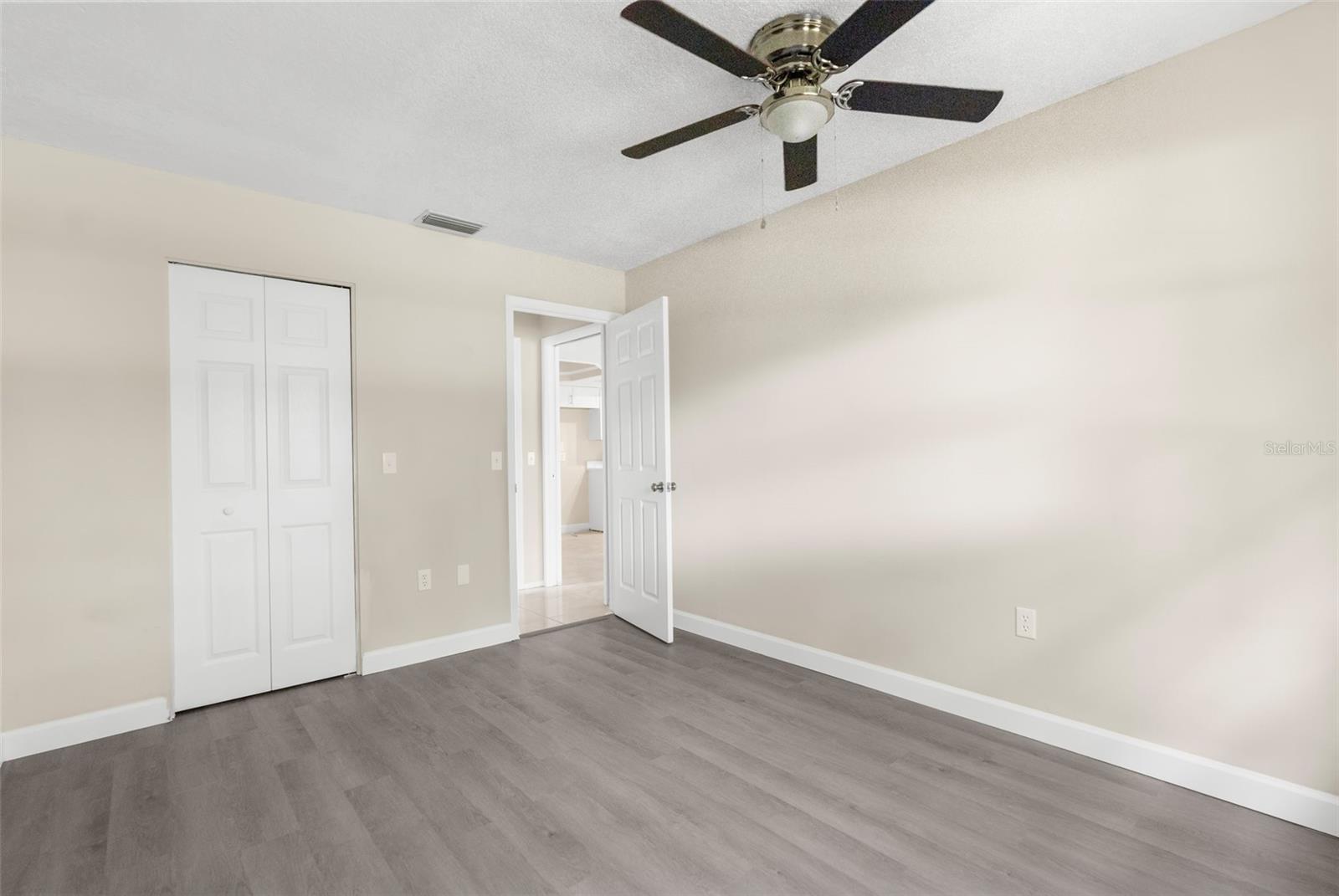 Image 10 of 26 For 6509 Pine Meadows Drive