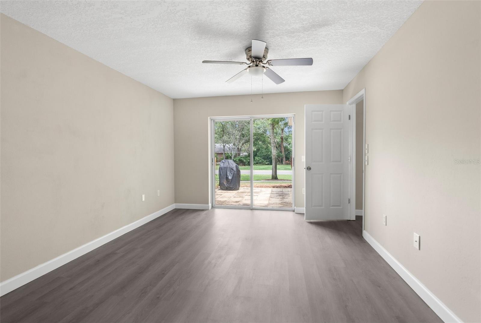 Image 12 of 26 For 6509 Pine Meadows Drive