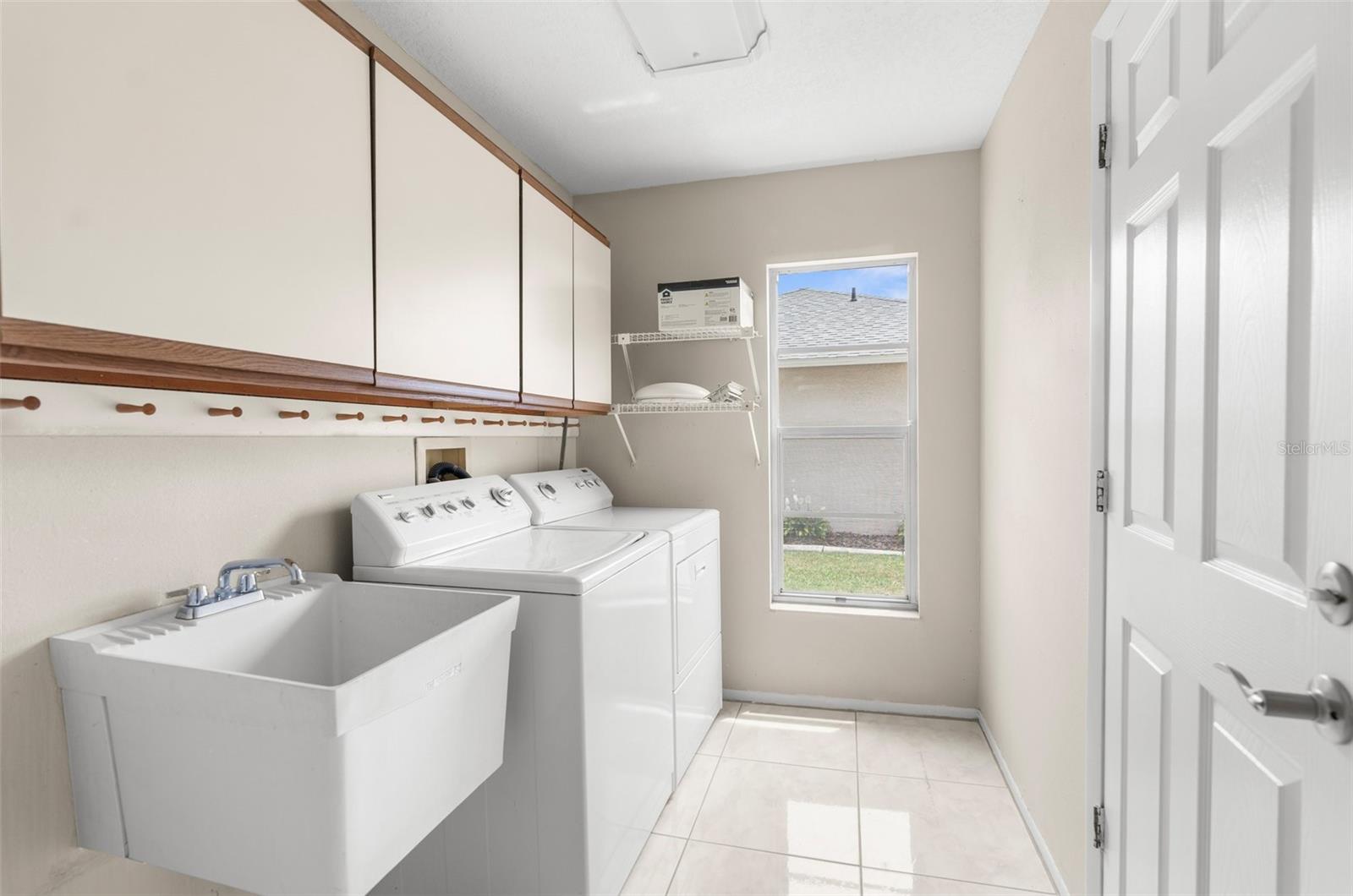 Image 14 of 26 For 6509 Pine Meadows Drive