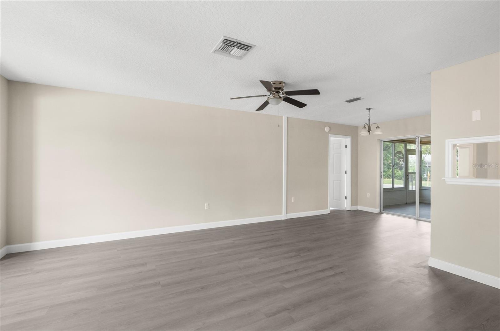Image 18 of 26 For 6509 Pine Meadows Drive