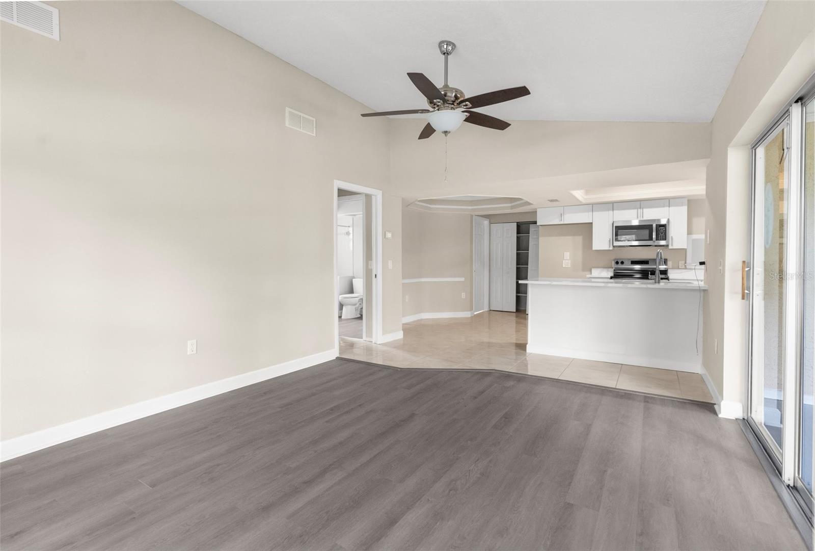 Image 5 of 26 For 6509 Pine Meadows Drive
