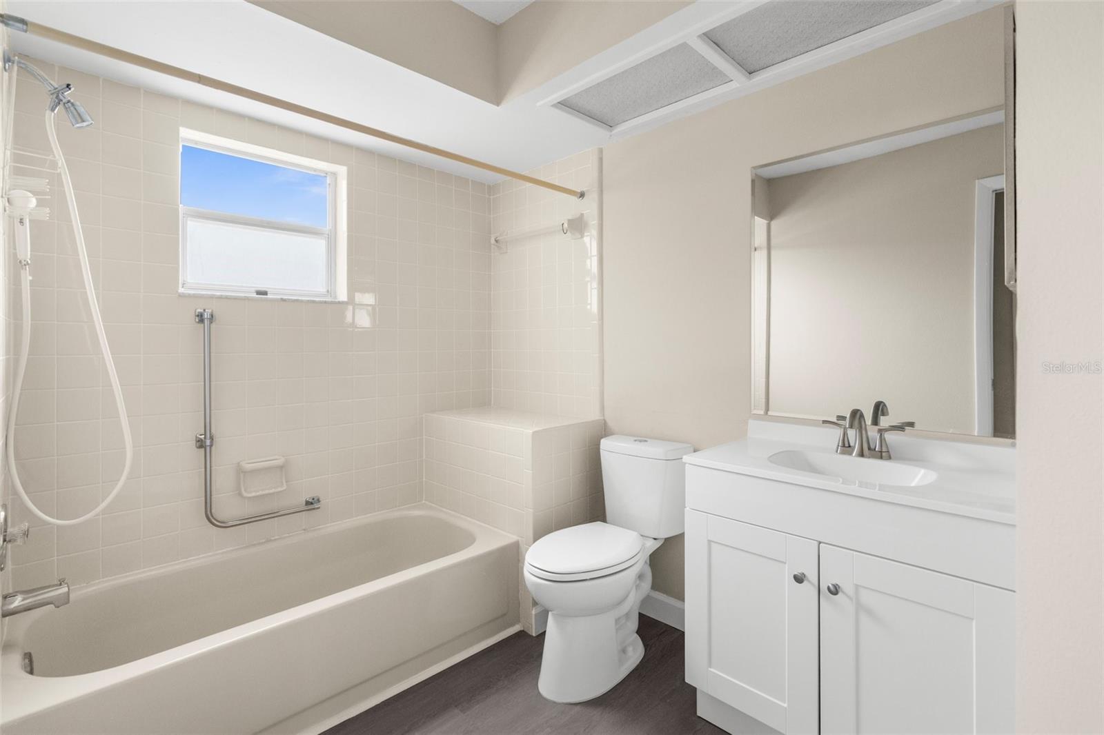 Image 8 of 26 For 6509 Pine Meadows Drive