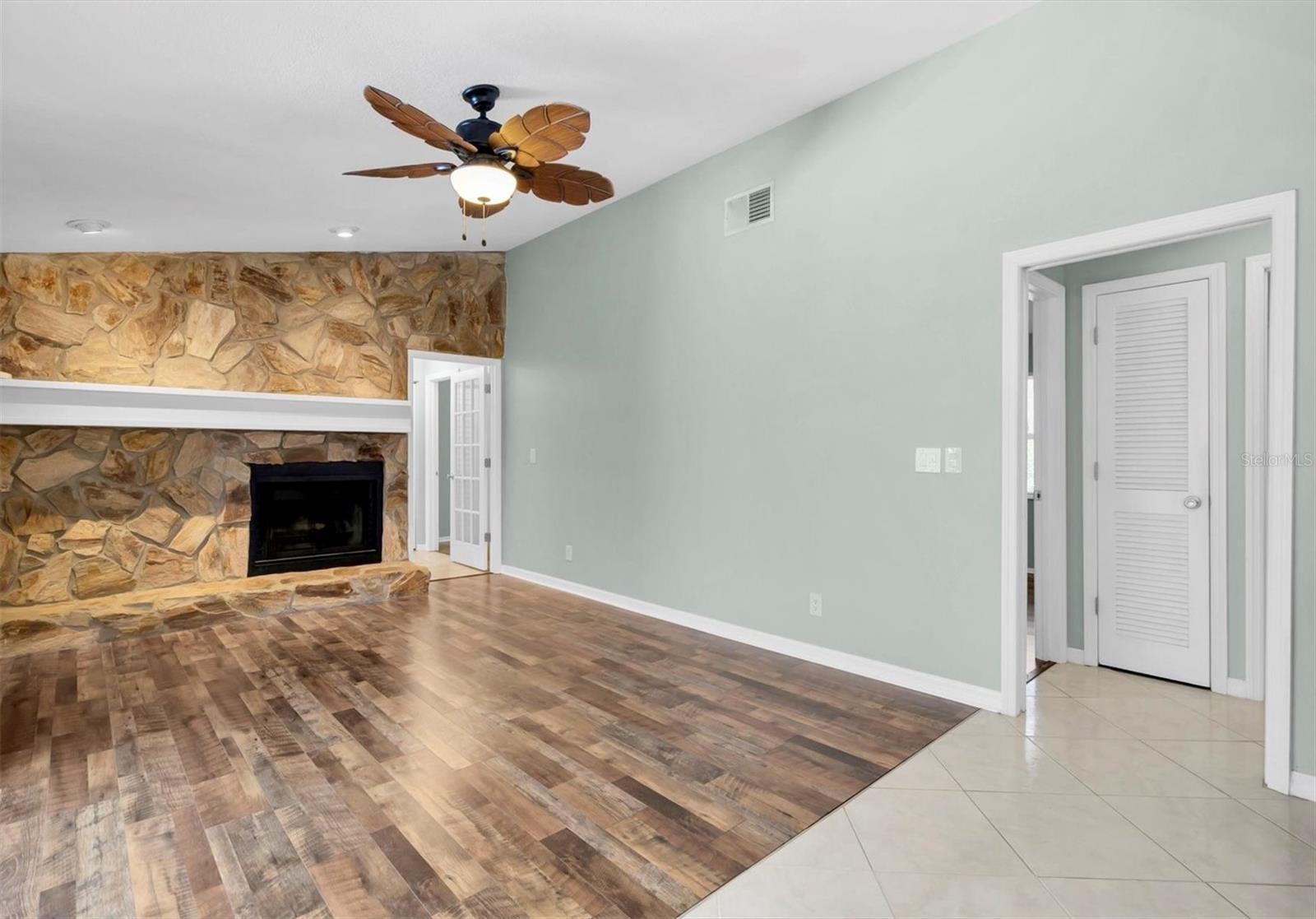 Image 17 of 45 For 3587 Fairway Forest Drive