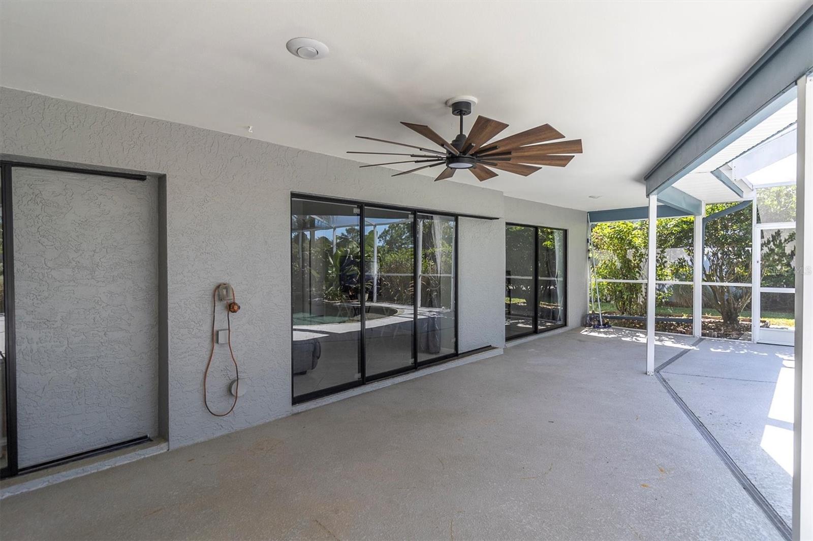 Image 23 of 45 For 3587 Fairway Forest Drive