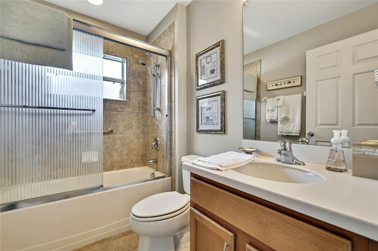 Image 19 of 41 For 11204 Biddeford Place