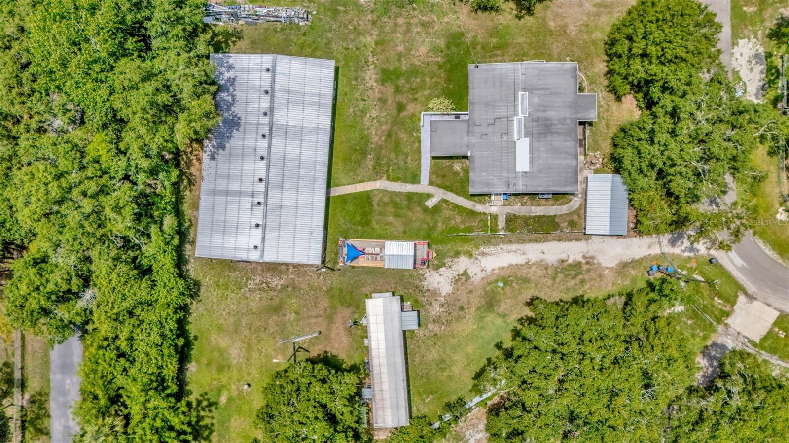 Image 2 of 12 For 8001 Meadowview Circle