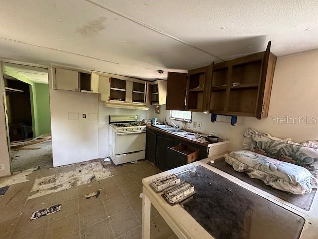 Image 14 of 18 For 7909 Bavarian Street