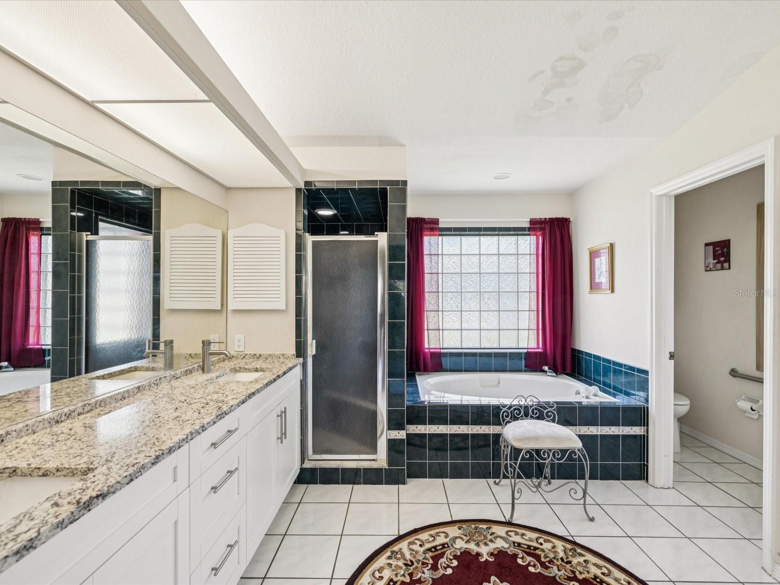 Listing photo id 22 for 8401 Pavilion Drive