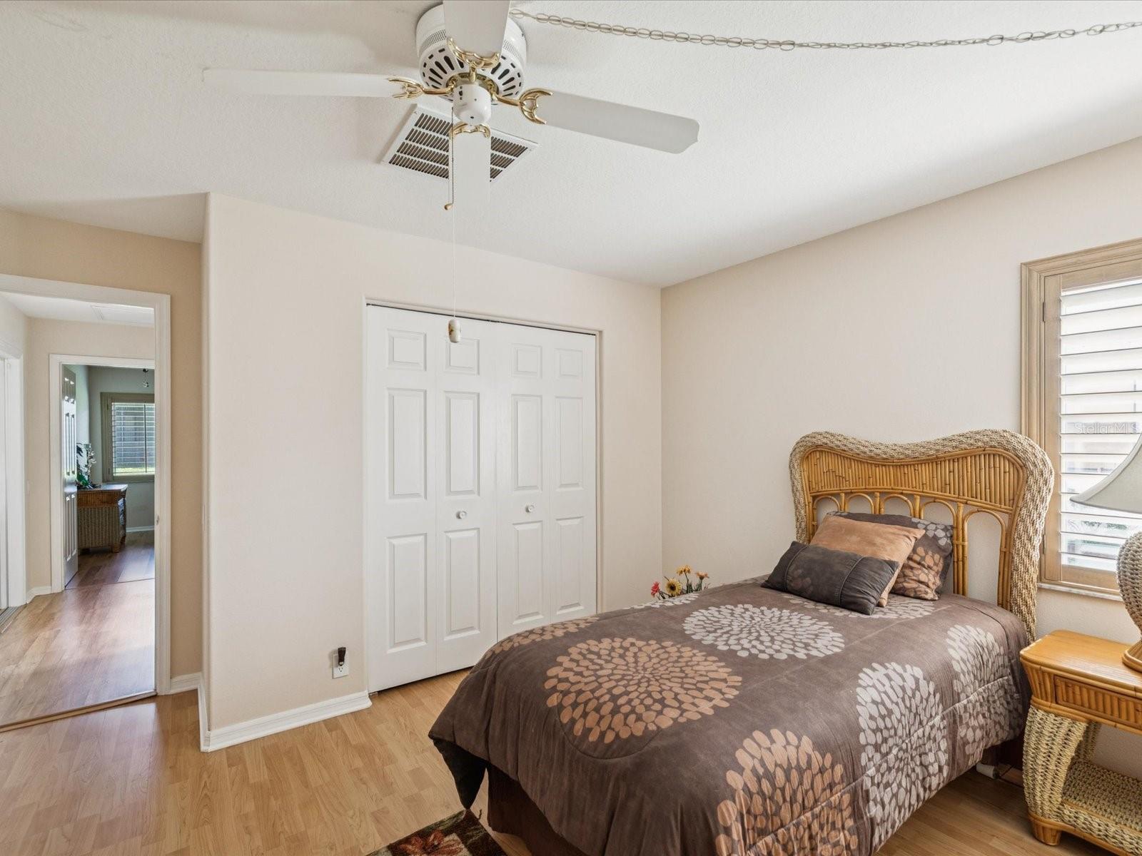 Listing photo id 25 for 8401 Pavilion Drive