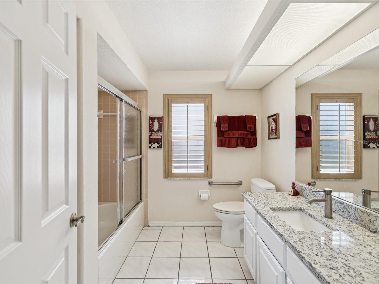 Listing photo id 26 for 8401 Pavilion Drive