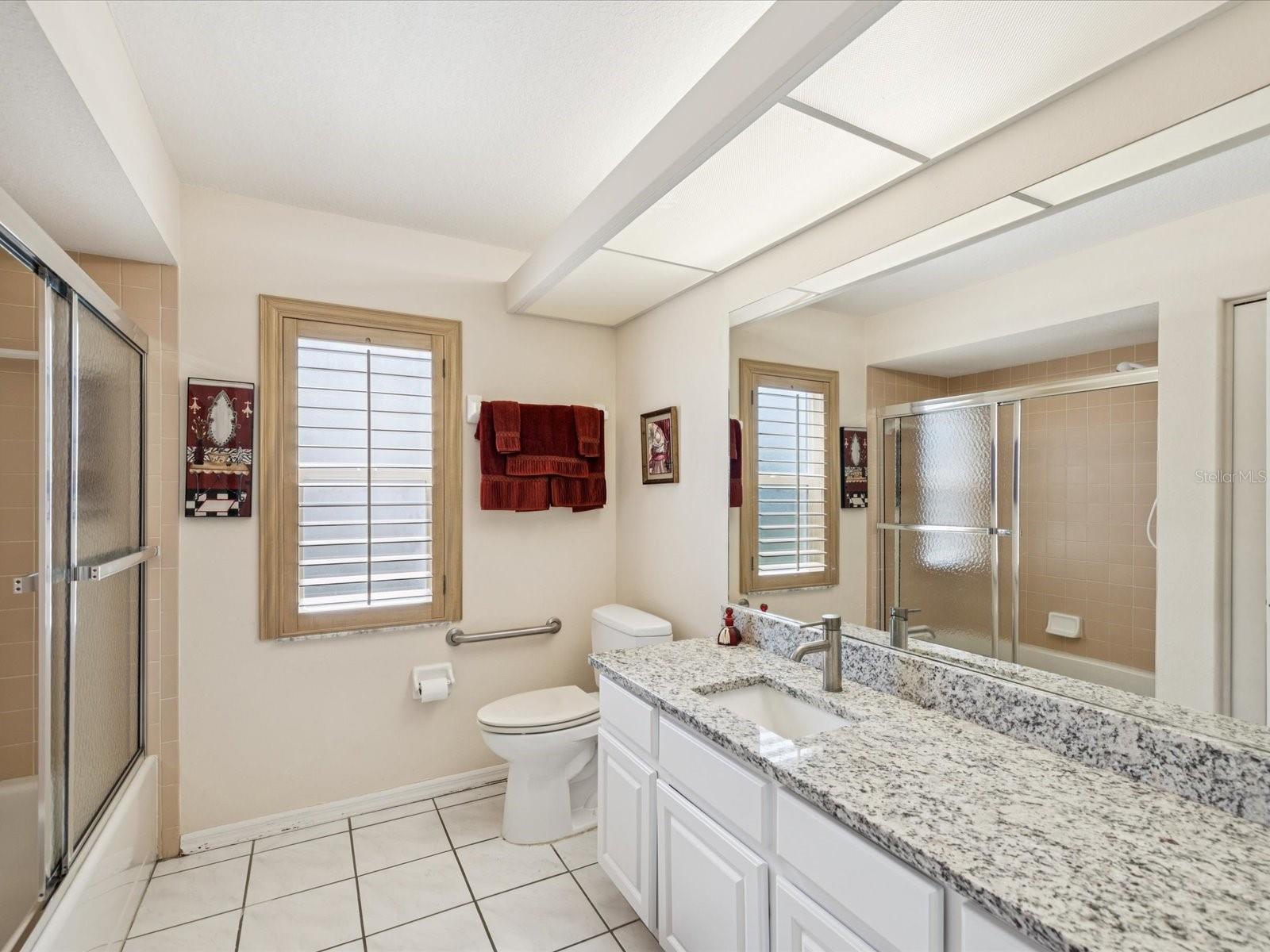 Listing photo id 27 for 8401 Pavilion Drive