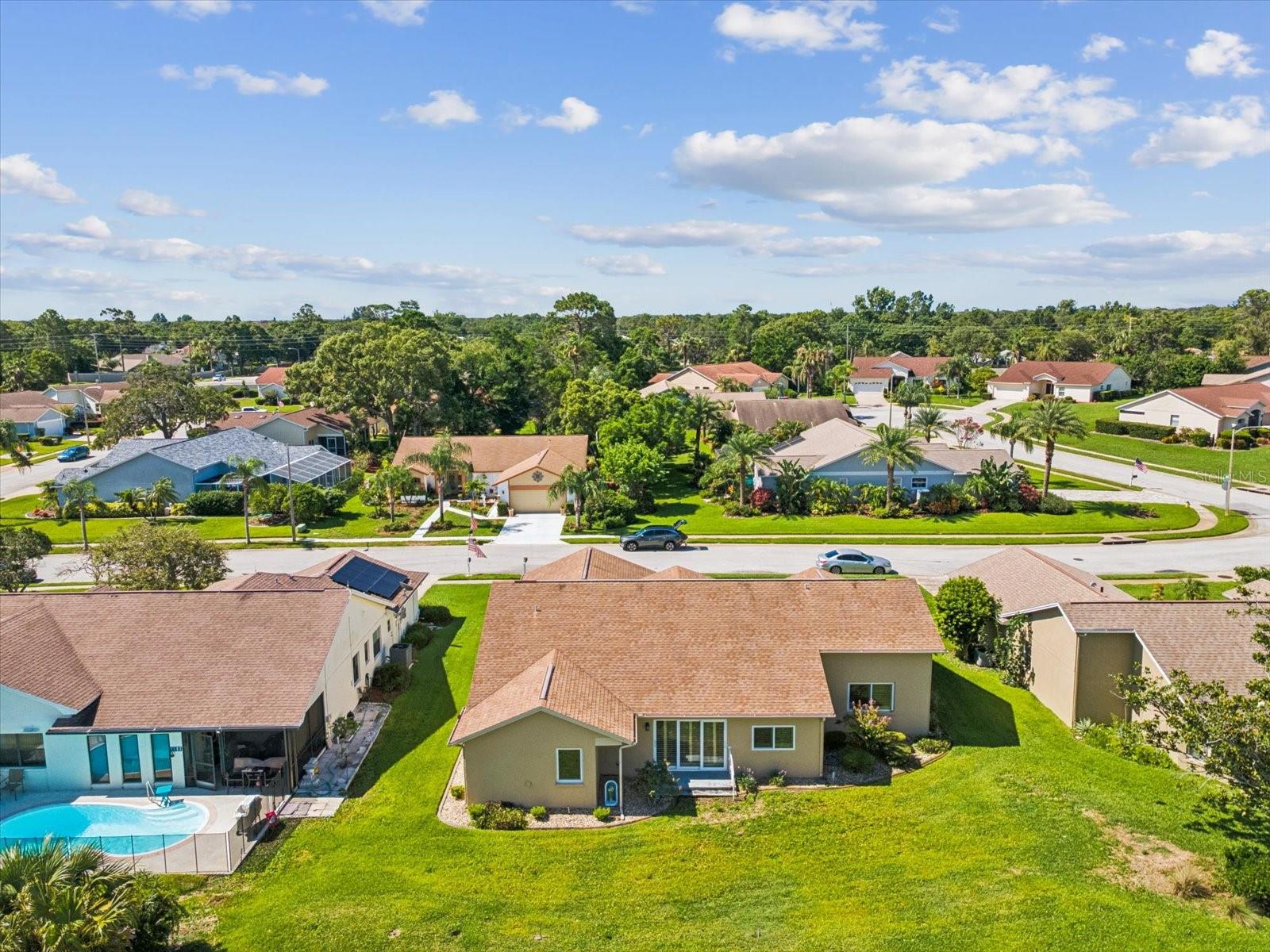 Listing photo id 34 for 8401 Pavilion Drive