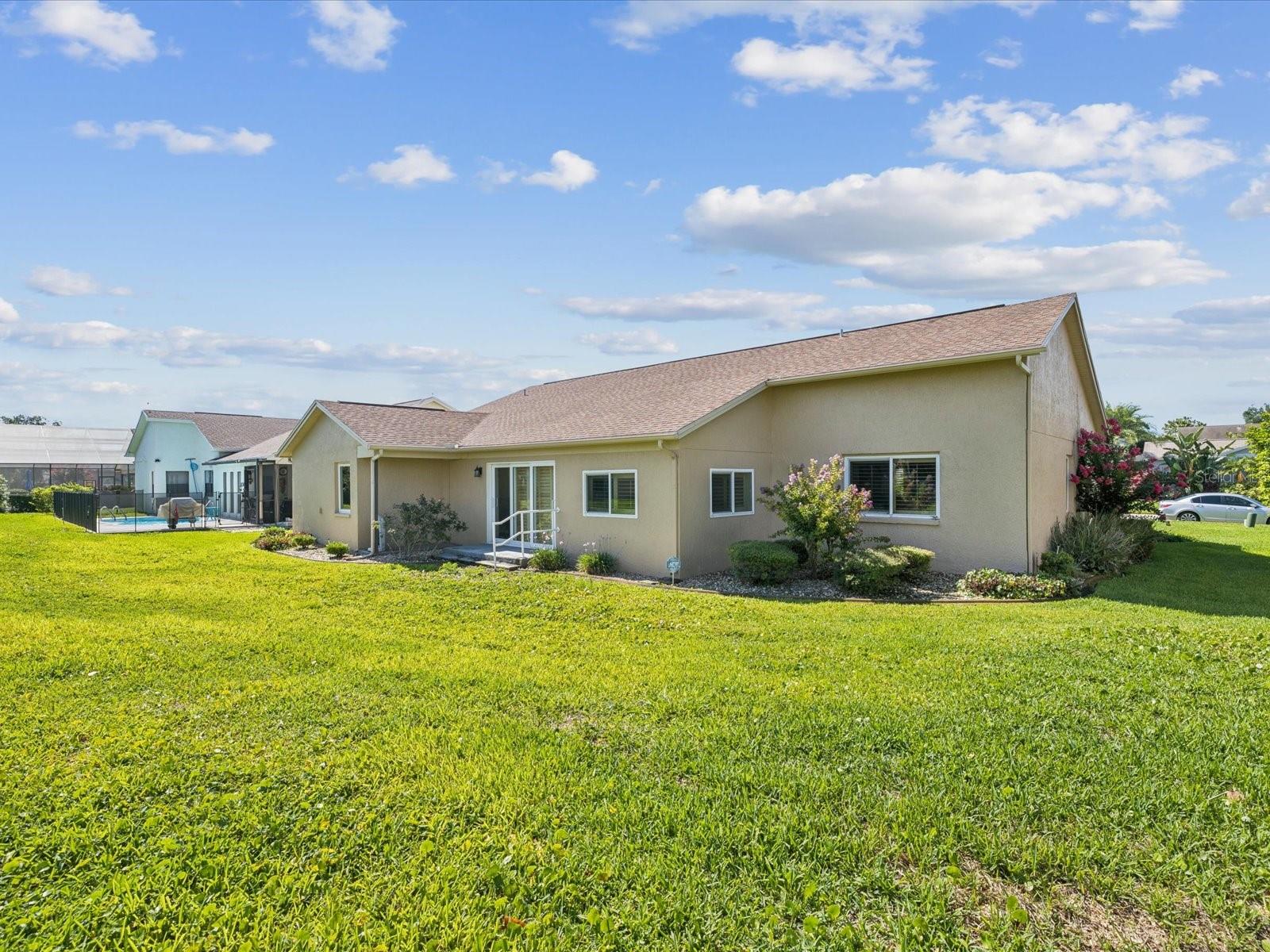 Listing photo id 37 for 8401 Pavilion Drive