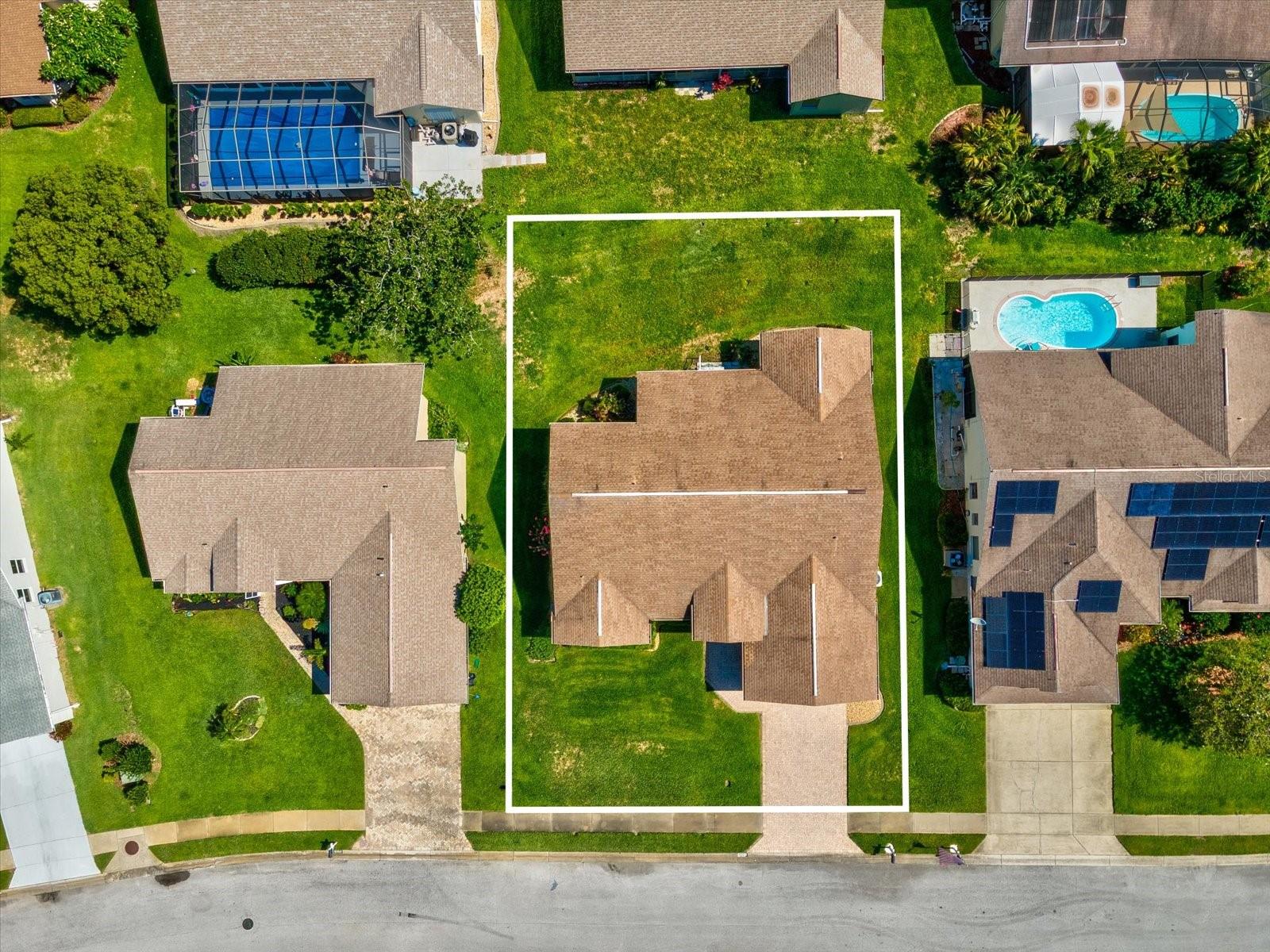Listing photo id 39 for 8401 Pavilion Drive